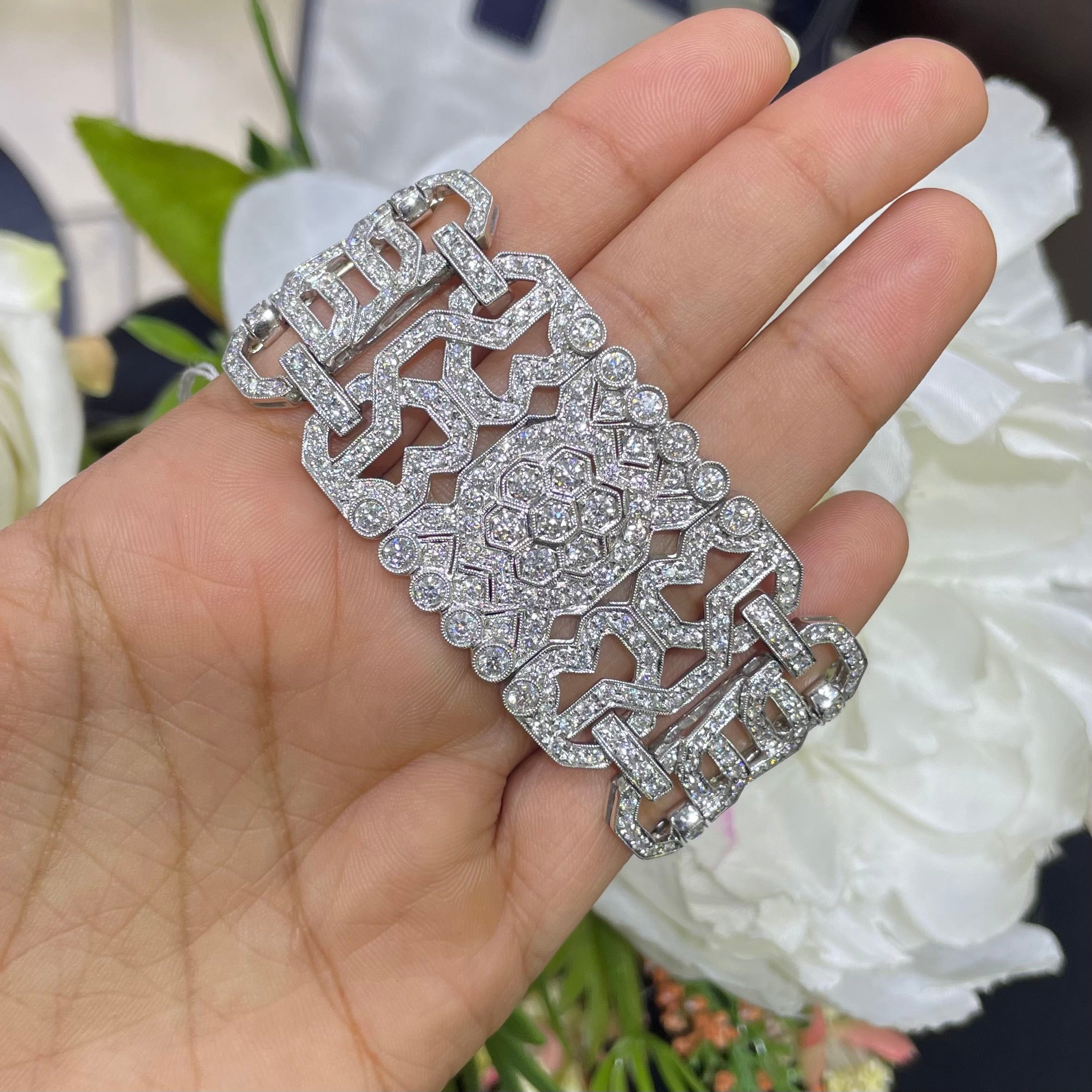 18K White Gold Round Diamond Bracelet – 14.20CT | INJJJ