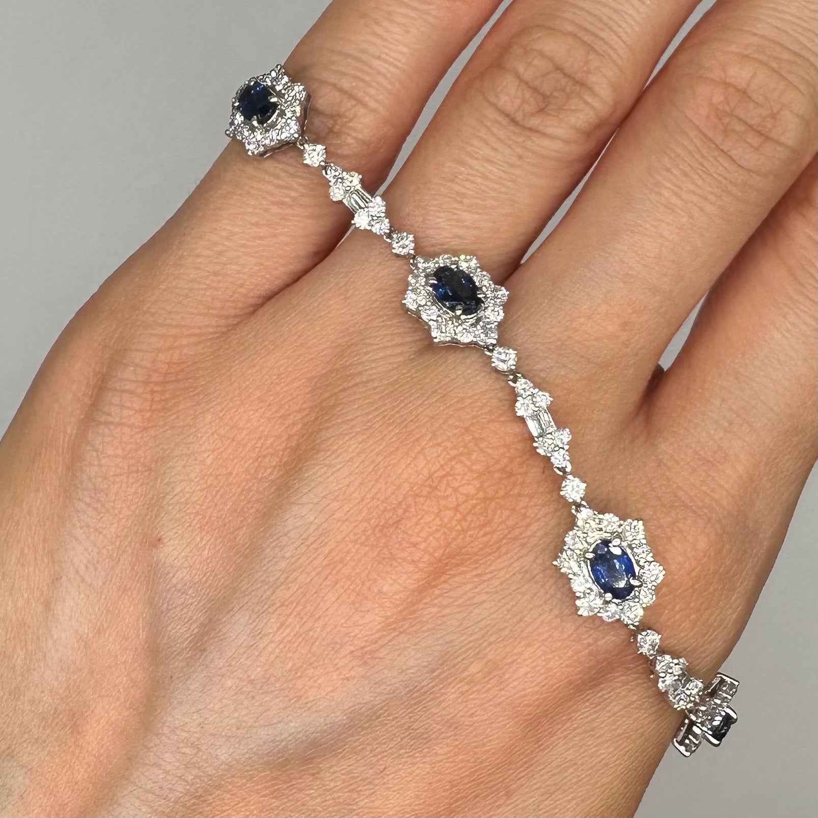 18K White Gold Sapphire & Diamond Bracelet – 3.50ct Sapphires, 5.12ct Diamonds CDB104 NTJJ