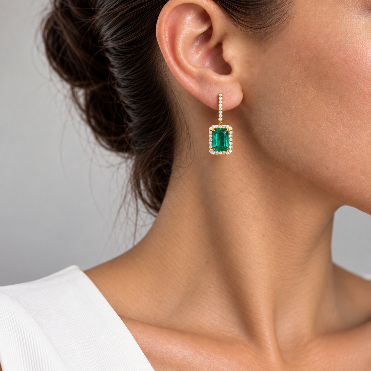 18K Yellow Gold Emerald & Diamond Earrings – 4.65 Ct Emeralds & 0.61 Ct Diamonds EMER019 NTJJ