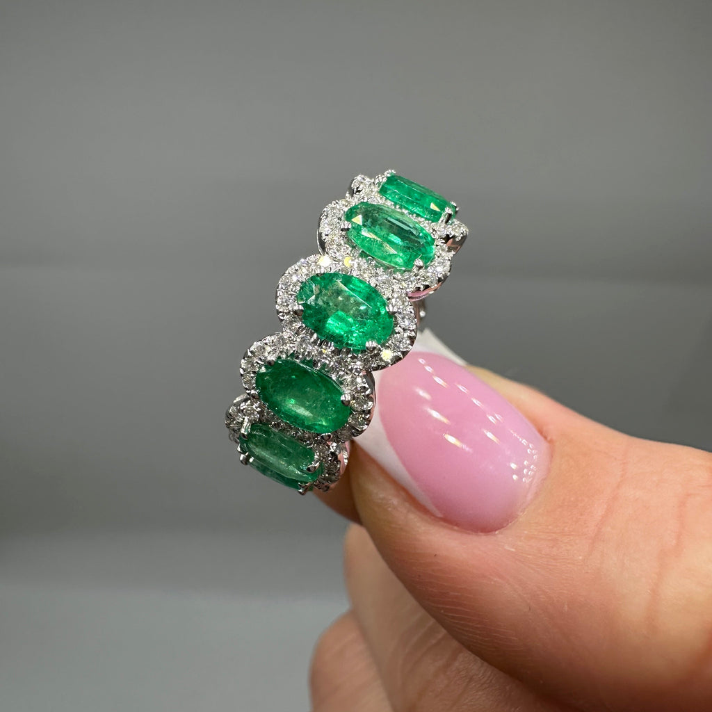 18k White Gold Eternity Band with Natural Diamonds and Natural Emeralds  EMDR031 ILTJ