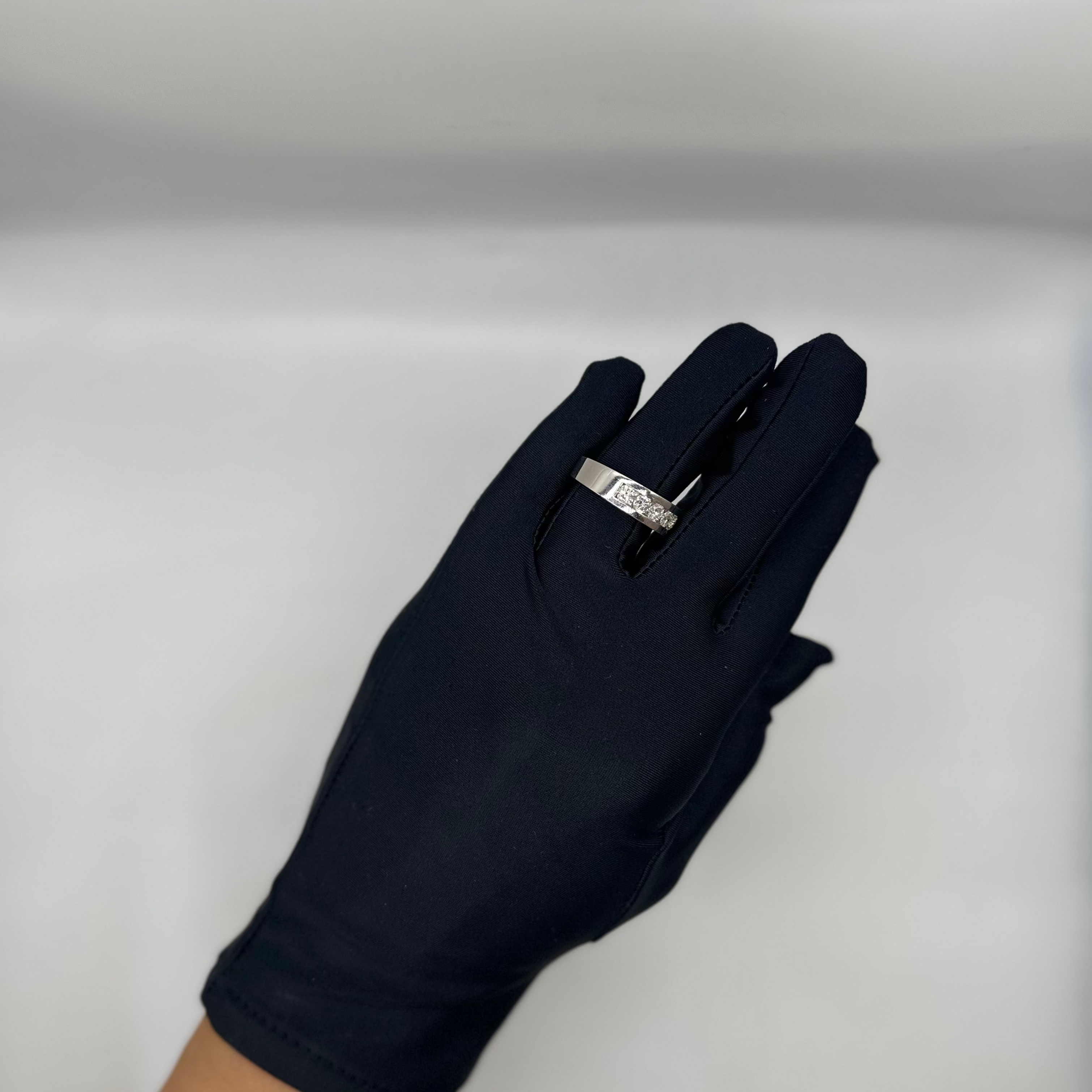 14K White Gold 1.50ct Diamond Channel-Set Men’s Wedding Band  WB0121 ISJJ