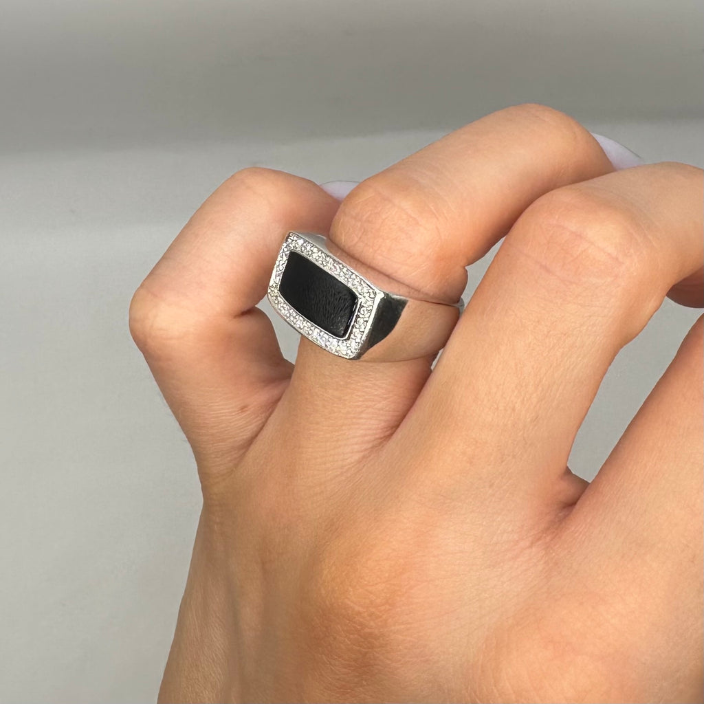 14K White Gold Diamond & Onyx Ring – 0.27ct Diamonds  W8601 ZJJ