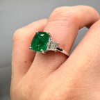 Platinum Emerald & Diamond Ring – 3.75ct Emerald & 0.64ct Diamonds EMDR027 SJJJ