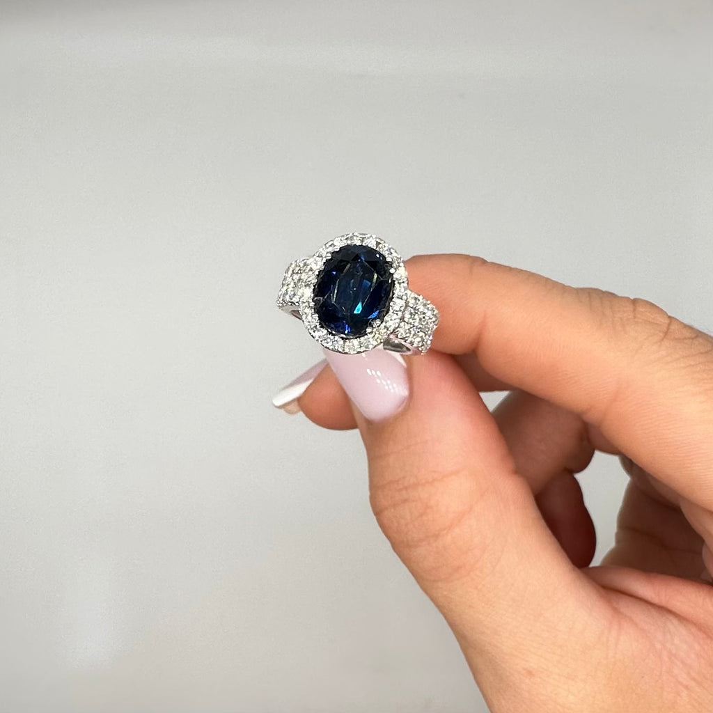 18K White Gold Ring 1.35CT Diamonds & 6.50CT Synthetic Sapphire |  SDR039 GIJJ