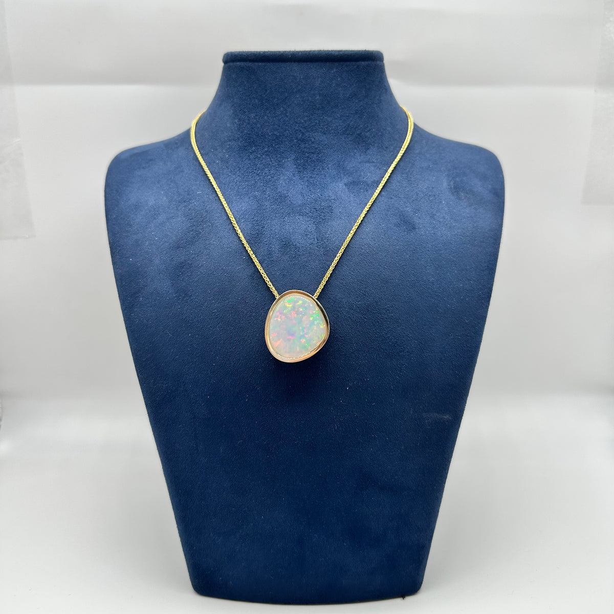 14K Yellow Gold Opal Pendant Necklace 14.72CT Opal COLN026 GLJJ