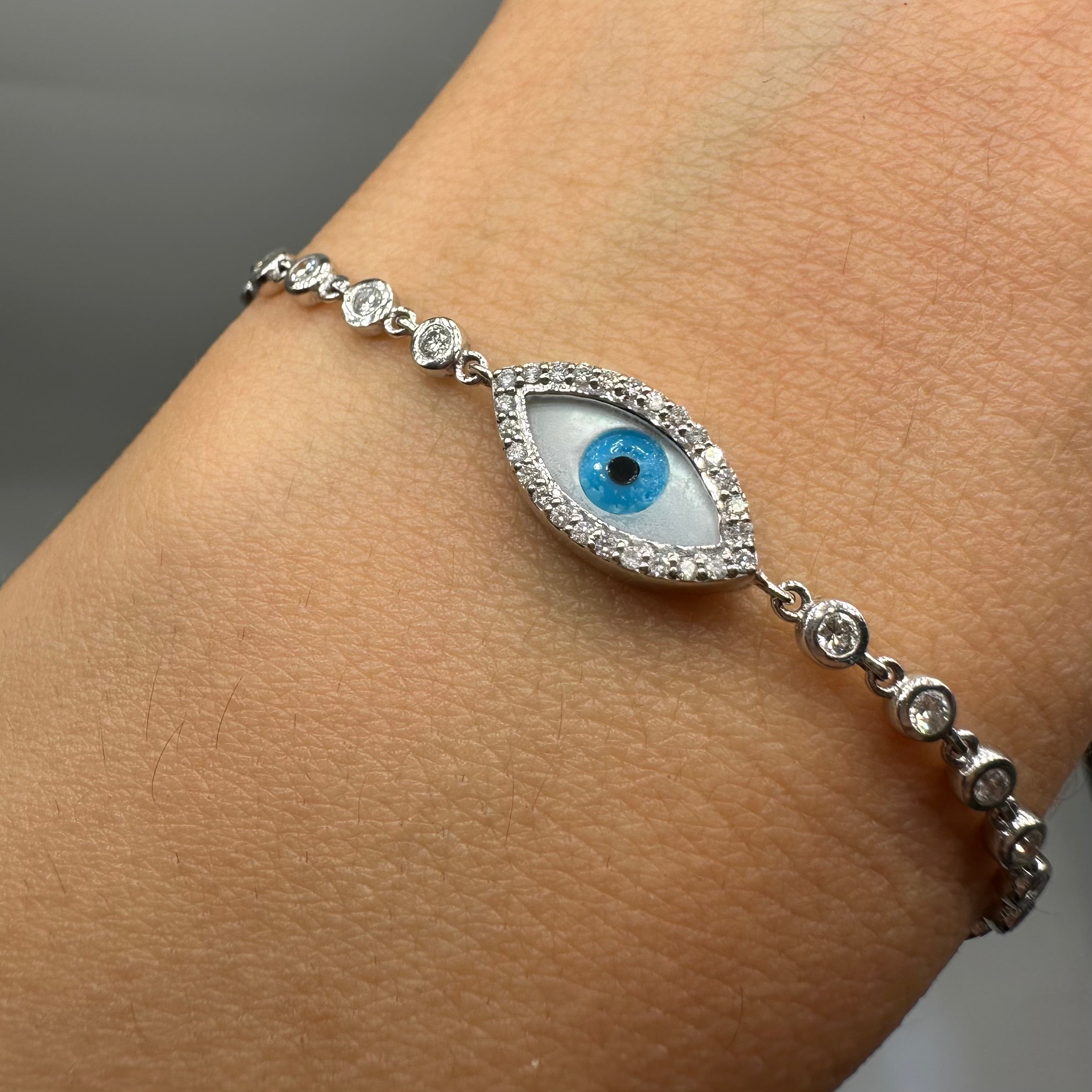 Evil Eye Diamond Bracelet in 18K White Gold – 0.82 CT Diamonds IJJJ