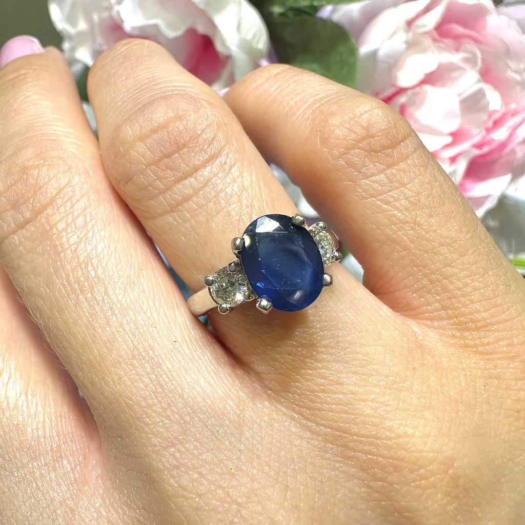 14K White Gold Sapphire & Diamond Three-Stone Ring – 3.50ct Sapphire, 0.60ct Diamonds SDR018 STJ