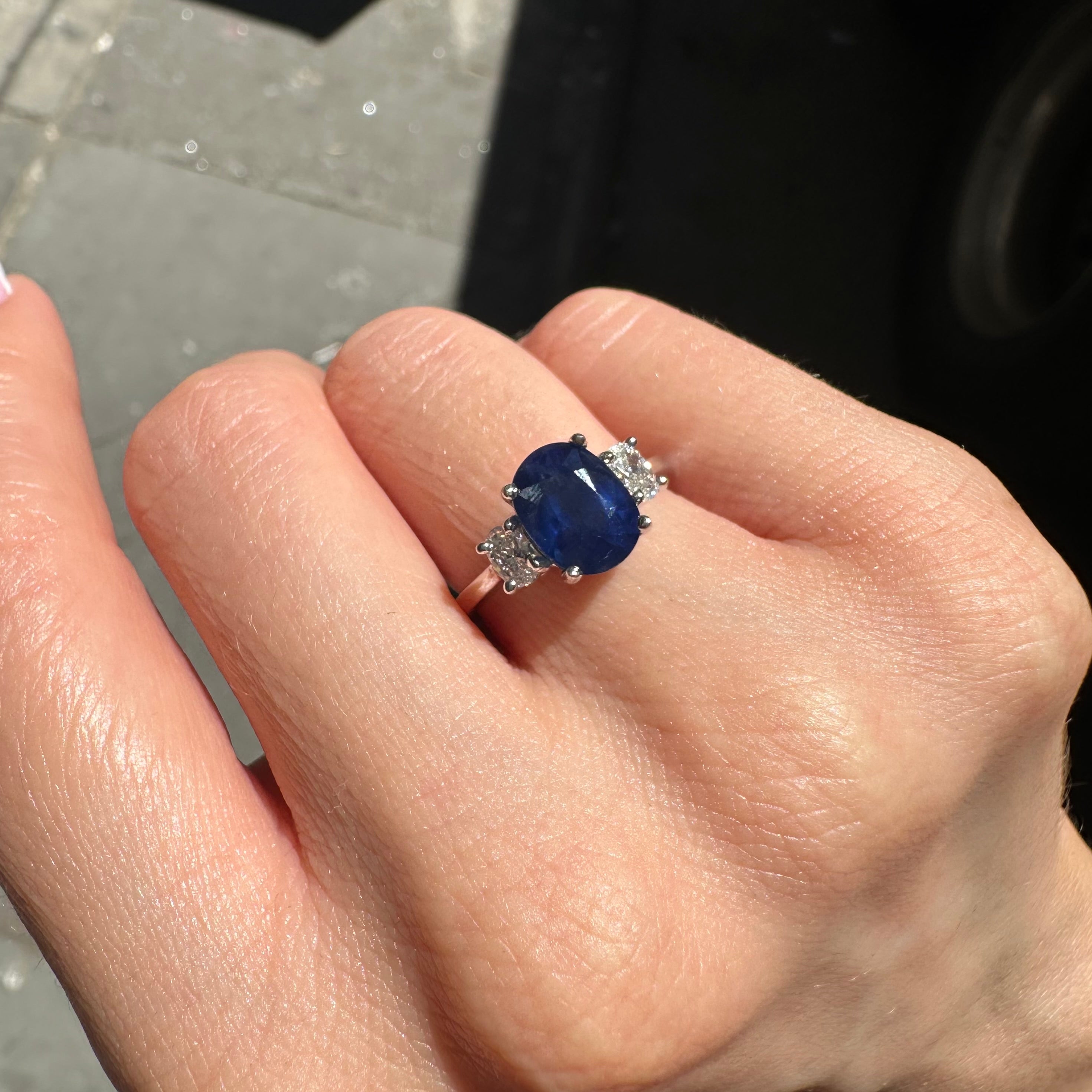 14K White Gold Oval Sapphire & Oval Diamond Ring – 3.52ct Sapphire, 0.36ct Diamonds SDR030 STJ IENJ
