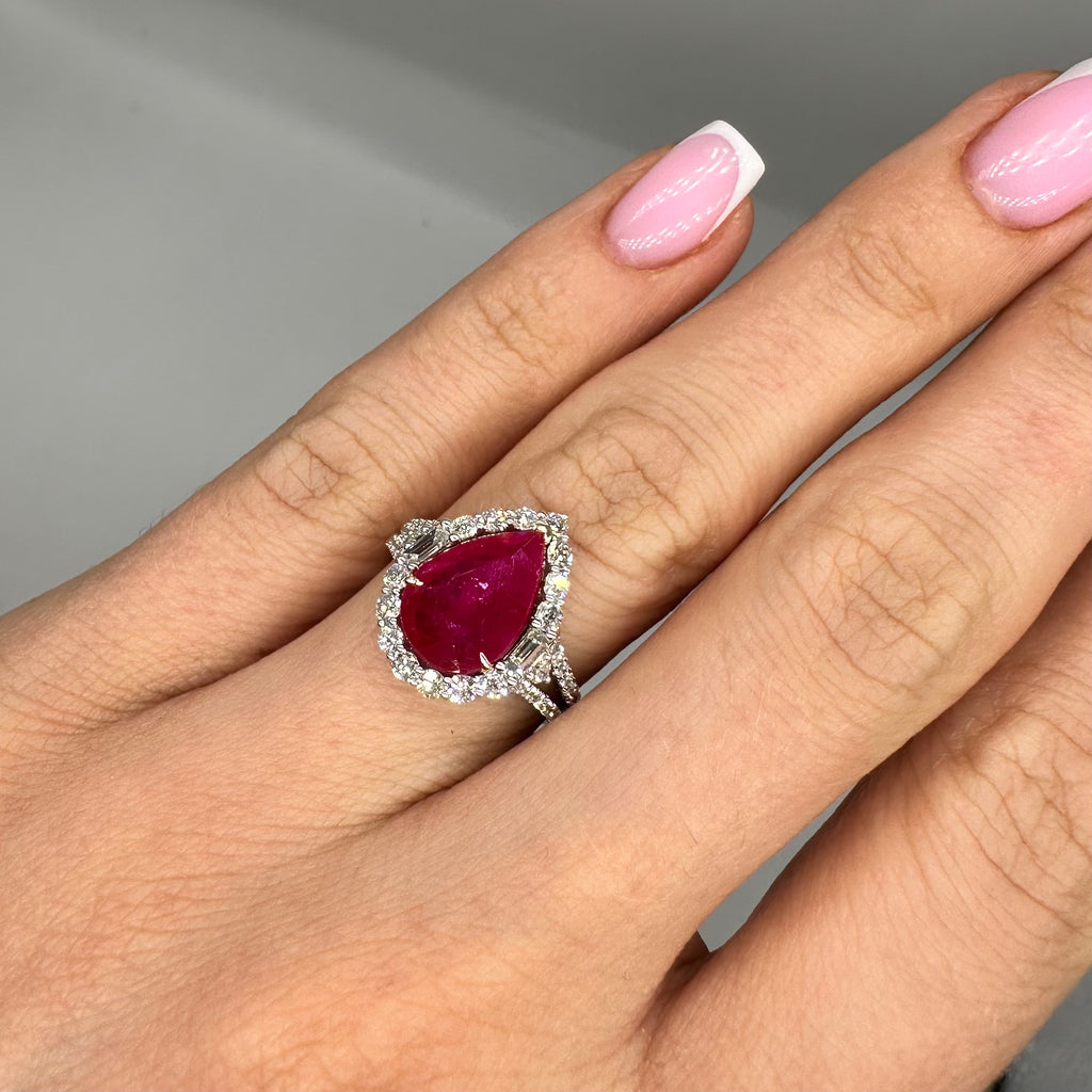 14K White Gold Ring with 0.95ct Diamonds and 2.57ct Ruby