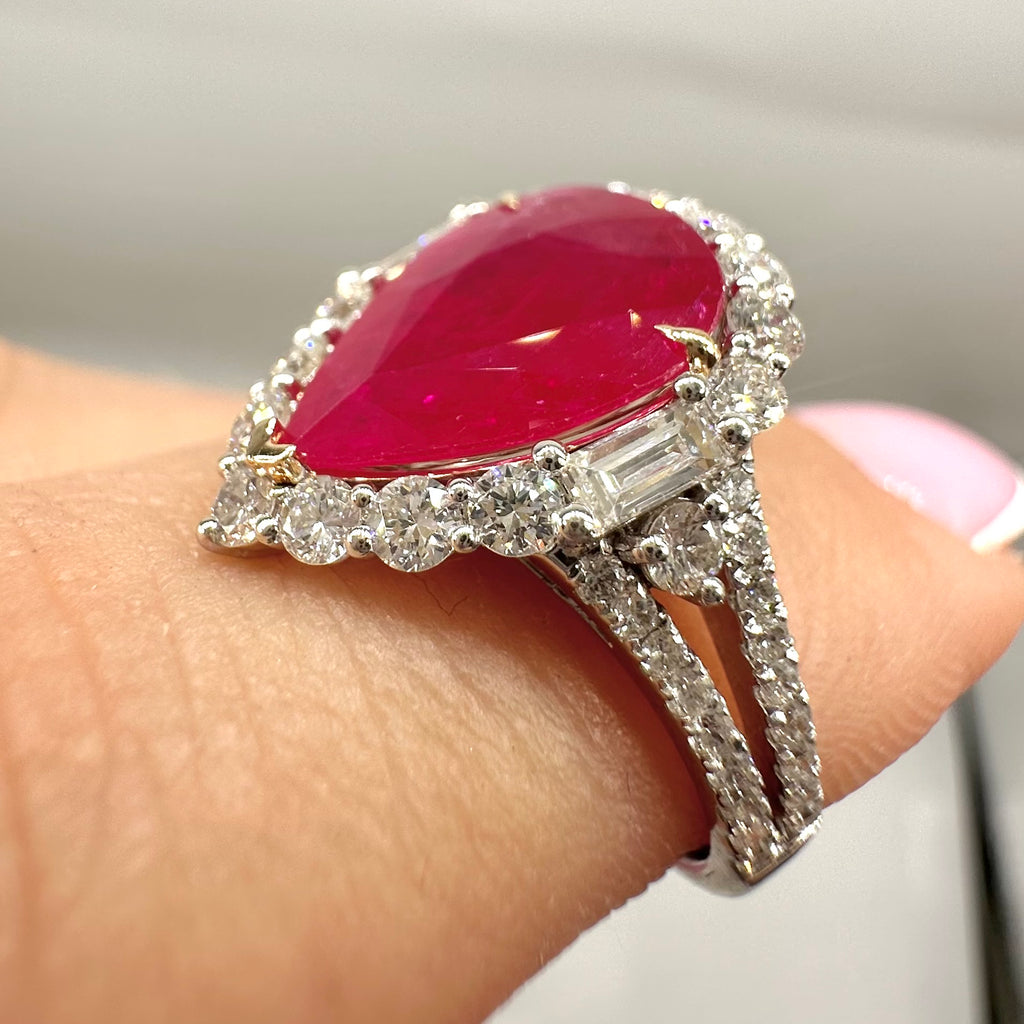 14K White Gold Ring with 0.95ct Diamonds and 2.57ct Ruby