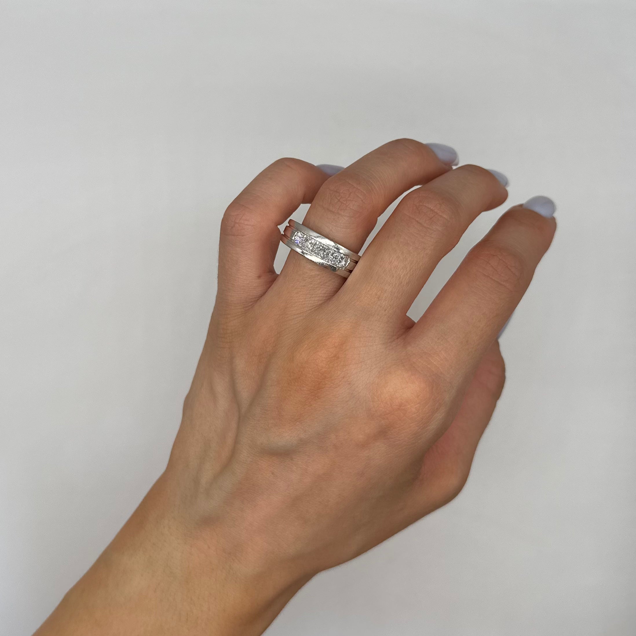 14K White Gold Men’s Princess Cut Diamond Band – 1.55CT WB818 ILJJ