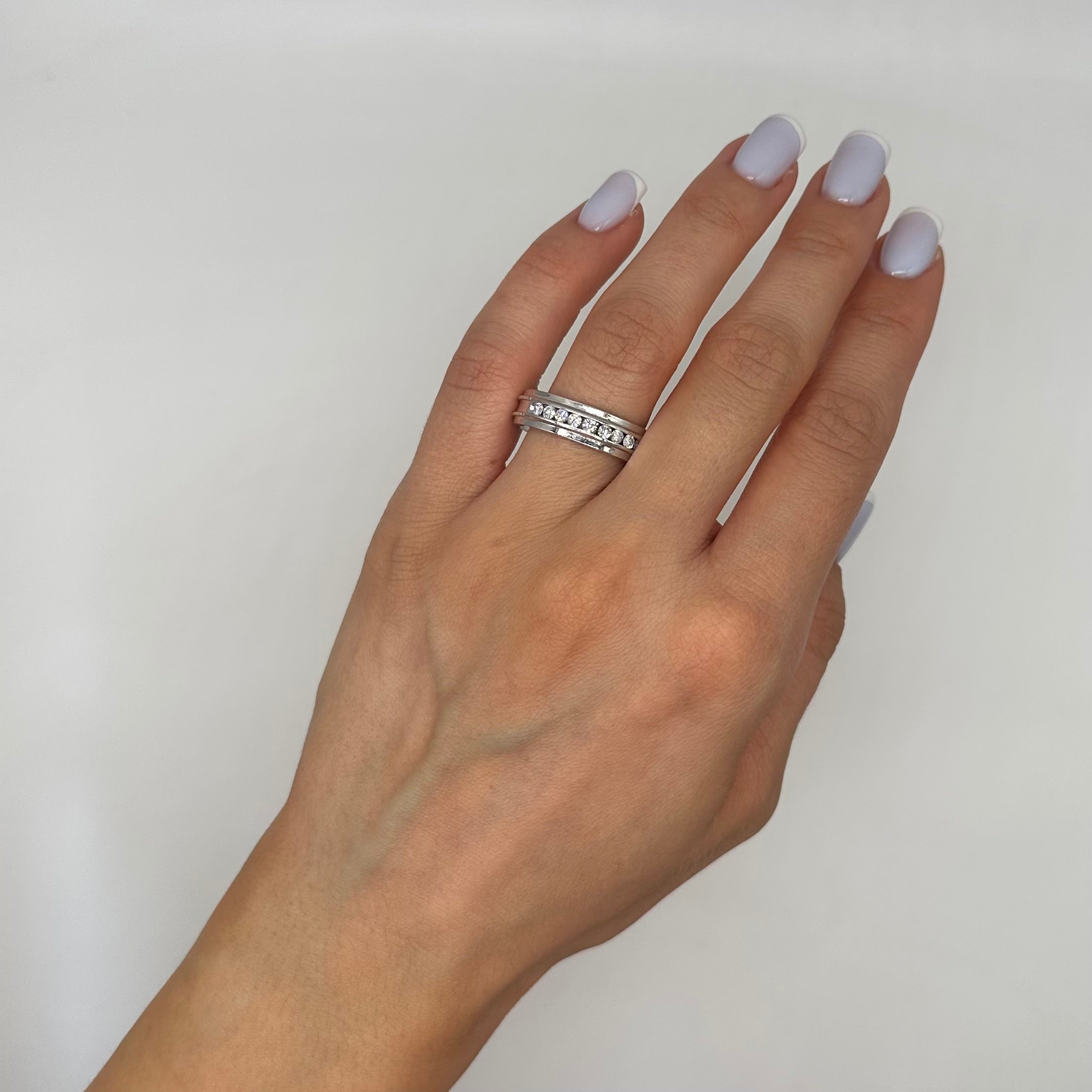 14K White Gold Men’s Round Diamond Band Ring – 0.55 CTW | WB21 LTJ