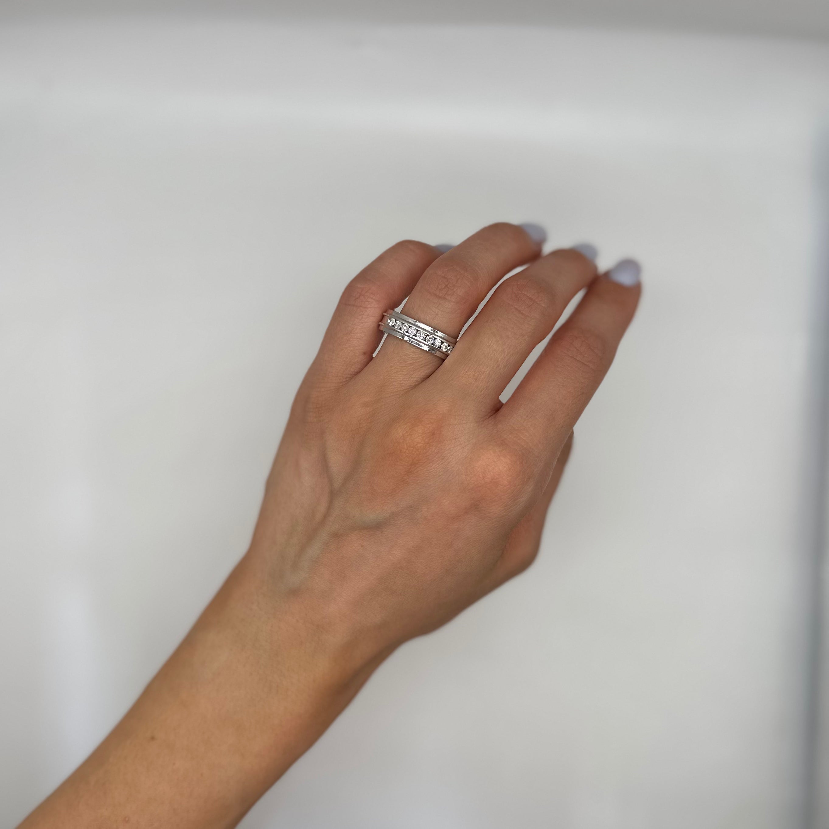 14K White Gold Men’s Round Diamond Band Ring – 0.55 CTW | WB21 LTJ