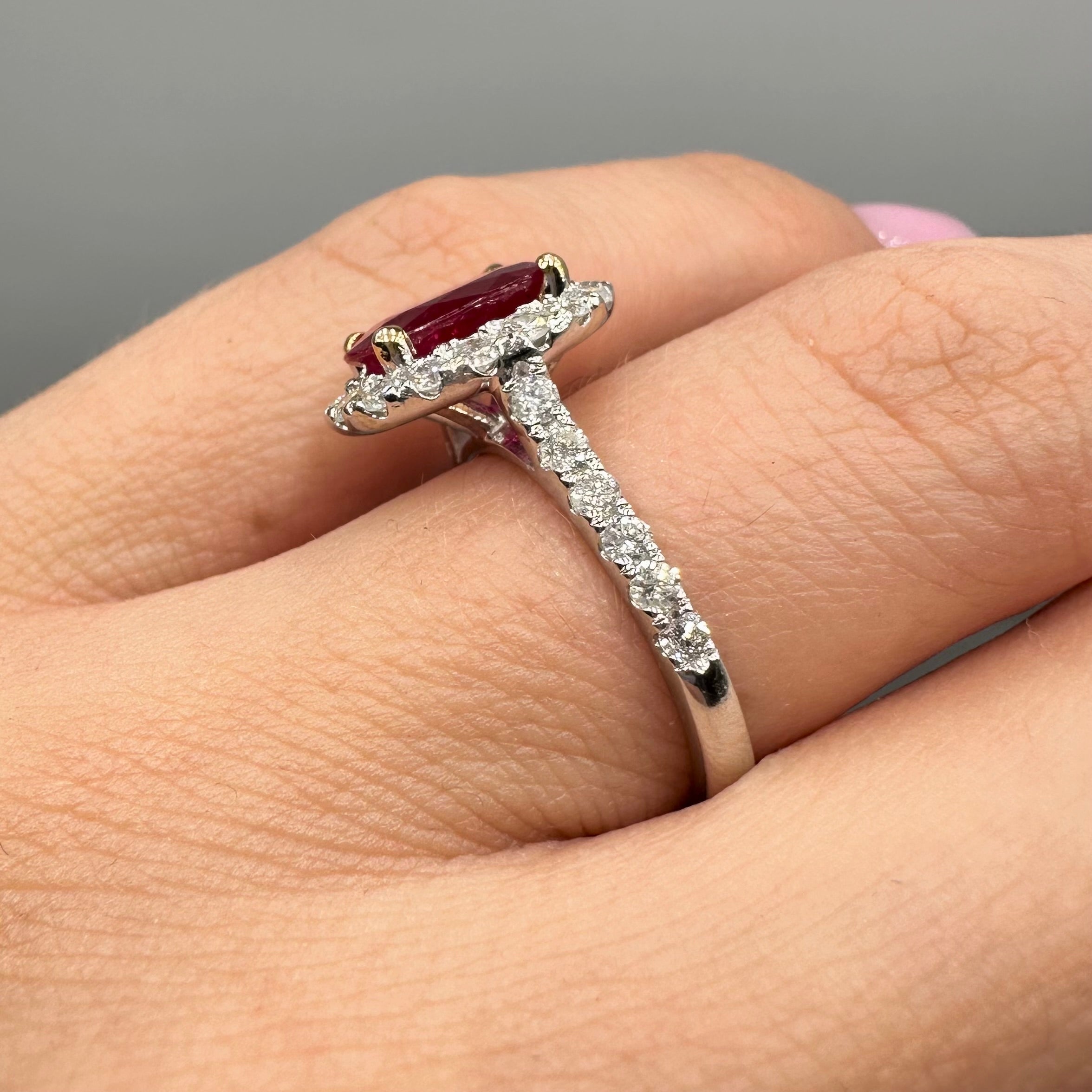 14K White Gold Ring with 2.33ct Oval Ruby and 0.80ct Diamonds