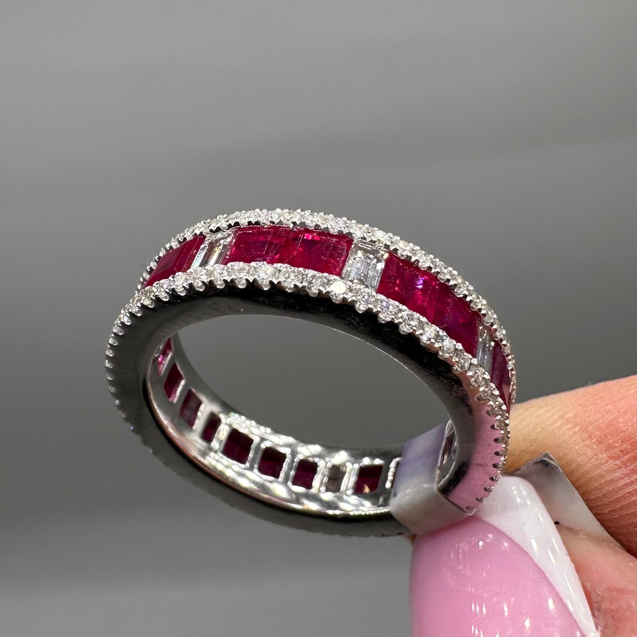 18K White Gold Ruby & Diamond  Ring – 3.55 CT Rubies & 1.05 CT Diamonds RDR019 GGNJ