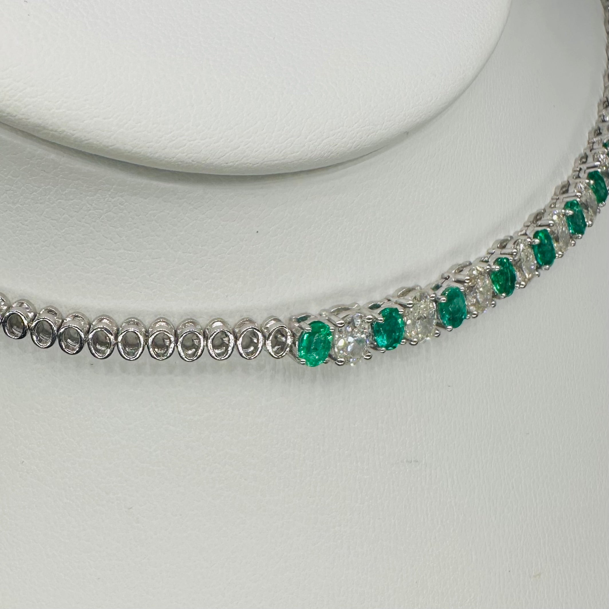 18K White Gold Emerald & Diamond Necklace – 10.26 CT Diamonds, 5.62 CT Emeralds EMDN025 ETJJ