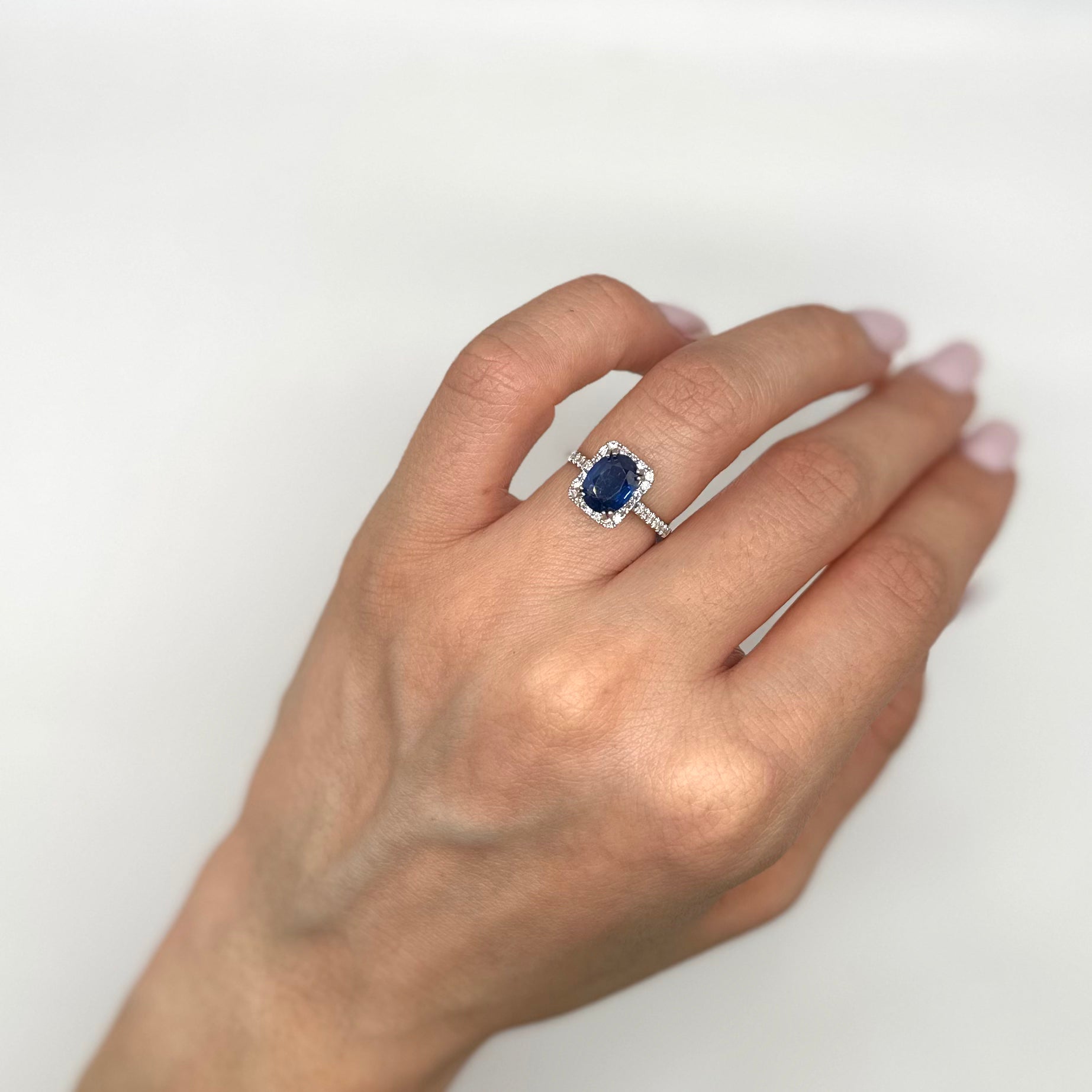 14K White Gold 2.05CT Oval Sapphire & 0.50CT Diamond Halo Ring SDR020 ISJJ