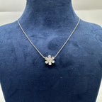 14K White Gold Diamond Flower Pendant Necklace – 0.54CT | 18” Adjustable PJNP53621B
