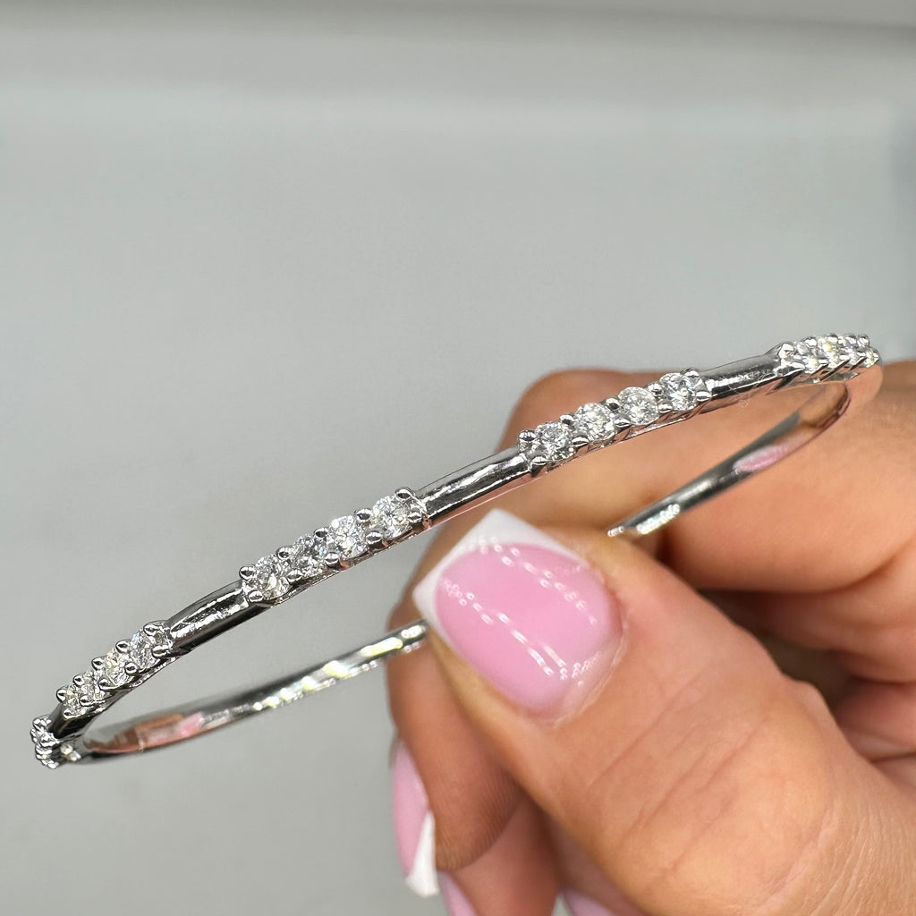 14K White Gold Diamond Bangle Bracelet – 0.70CT ASG31801AWG