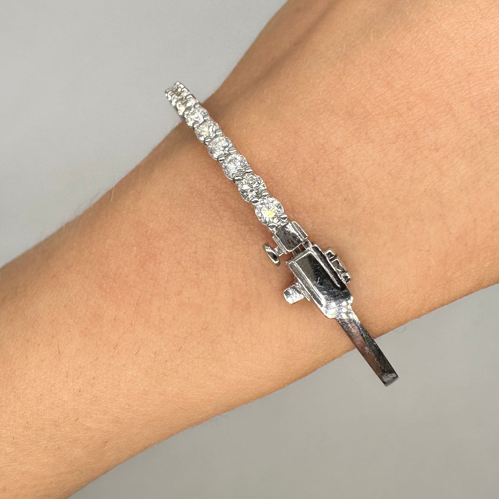 14K White Gold 2.48CT Diamond Bangle Bracelet DBAN032 GJJJ