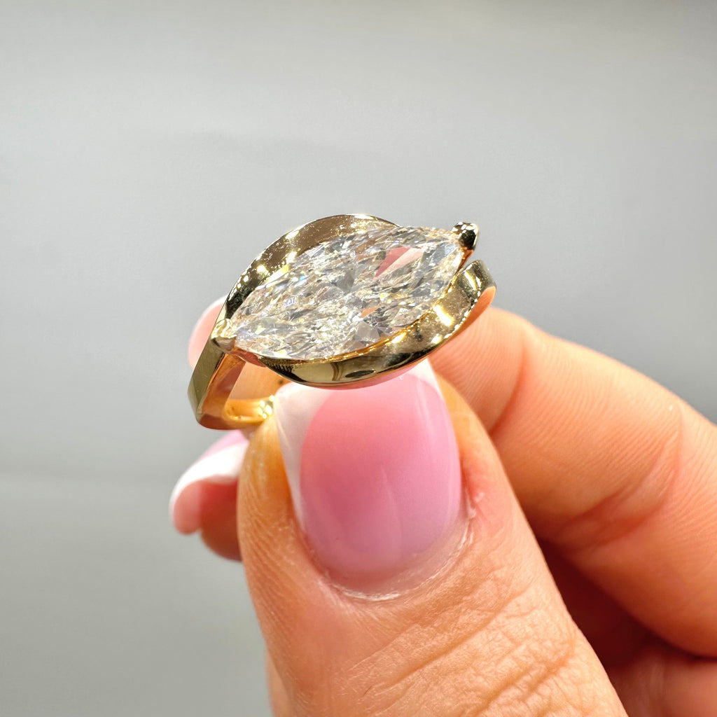 18K Yellow Gold 1.82CT Marquise Diamond Ring DR091 GLJJ