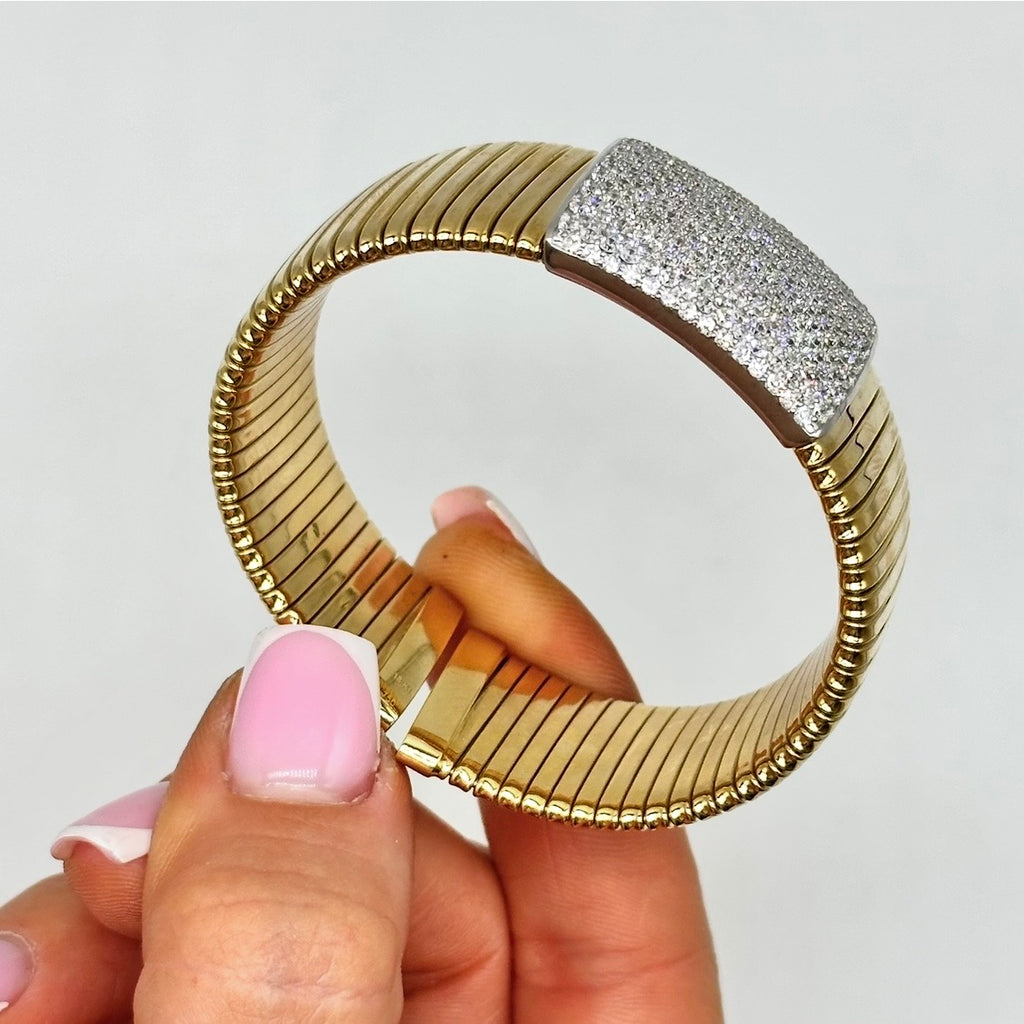 18K Yellow Gold Diamond Cuff Bracelet – 5.21CT Round Diamonds DB0082 SITJ