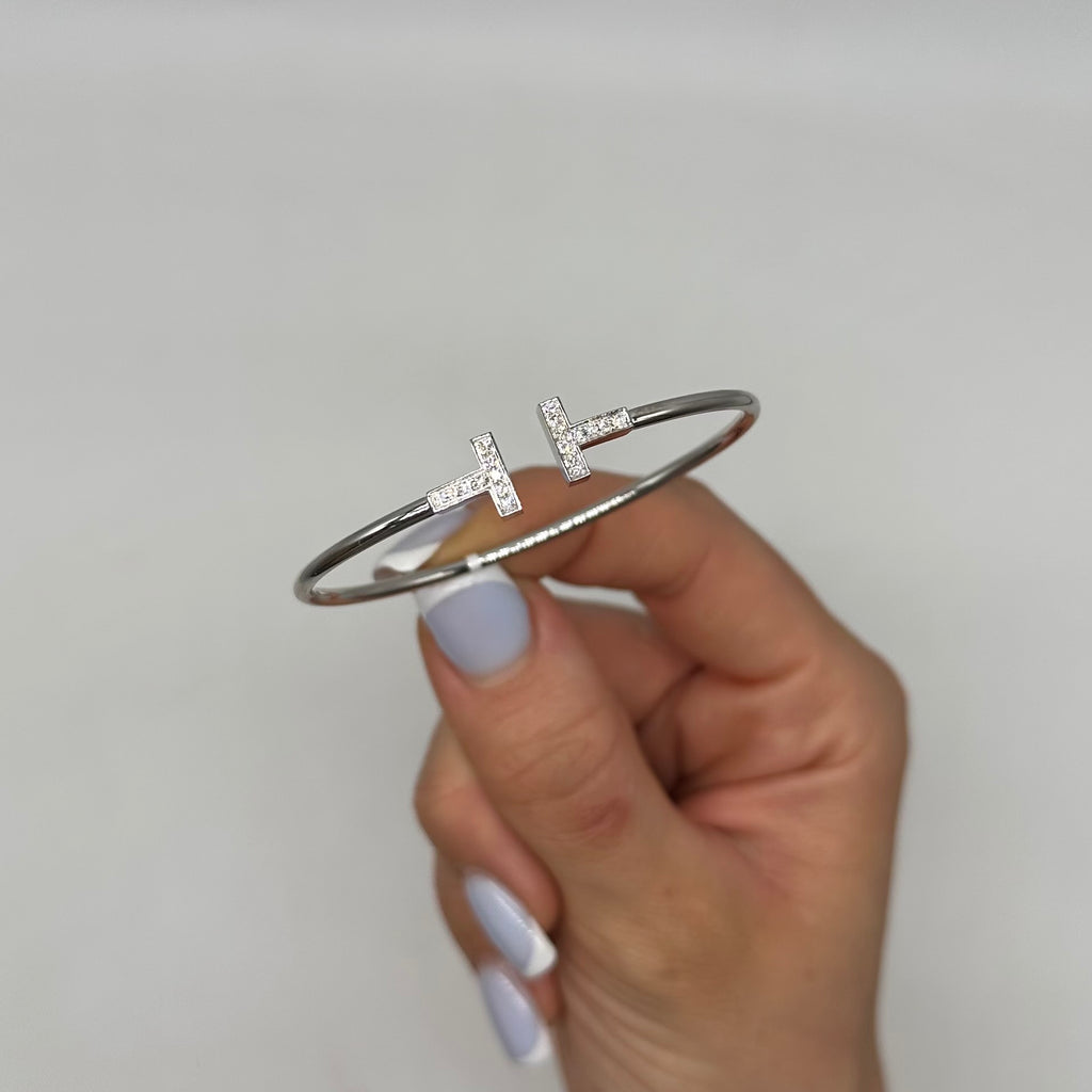 18K White Gold Diamond Cuff Bracelet – 0.20 CT Diamonds DC-BNG12699-9