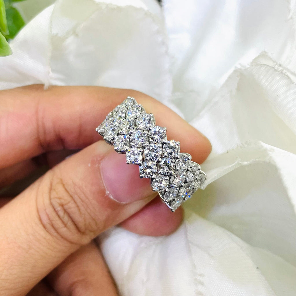 Platinum Round Cut Diamond Eternity Ring – 7.55CT Total Diamonds WB050