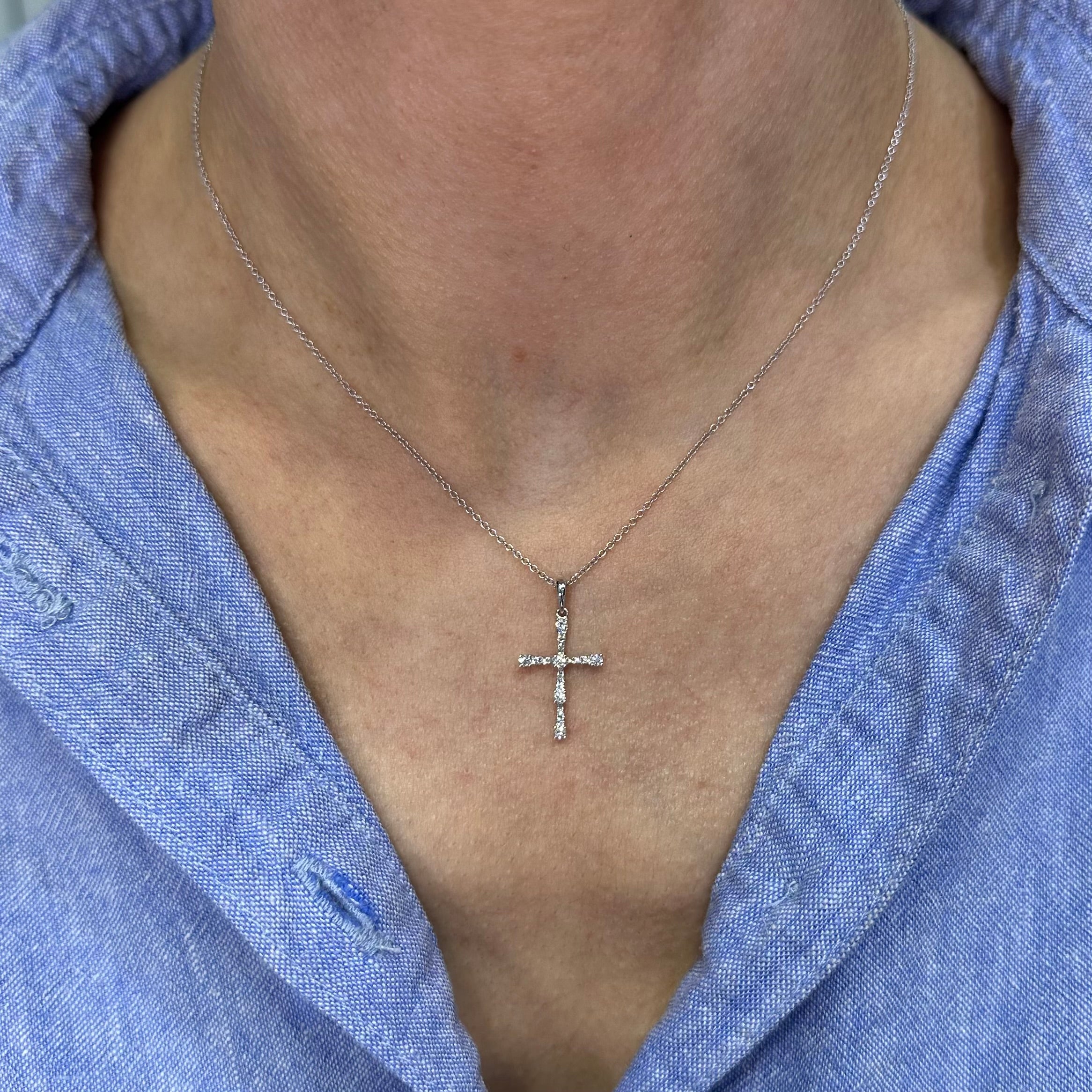 14K White Gold Diamond Cross Pendant Necklace – 0.21 CT ASP43542-009
