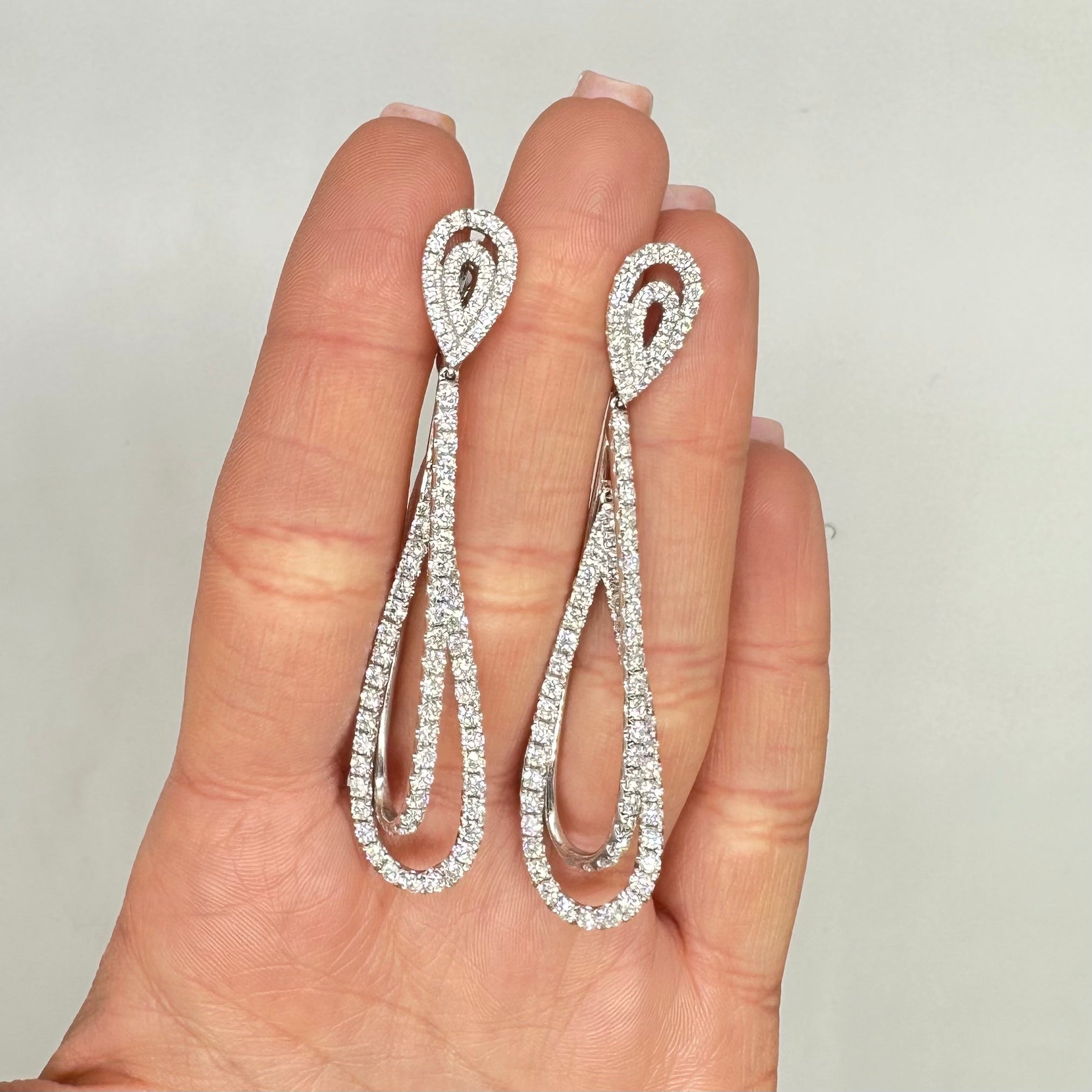 14K White Gold Diamond Earrings – 5.90ct Diamonds PJE4632-005