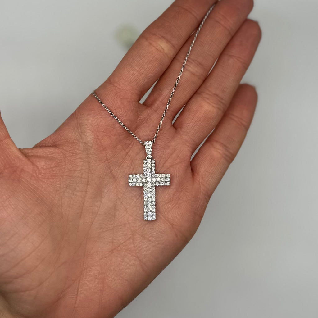 18K White Gold Round Diamond Cross Pendant Necklace – 1.60CT Diamonds IIJJ