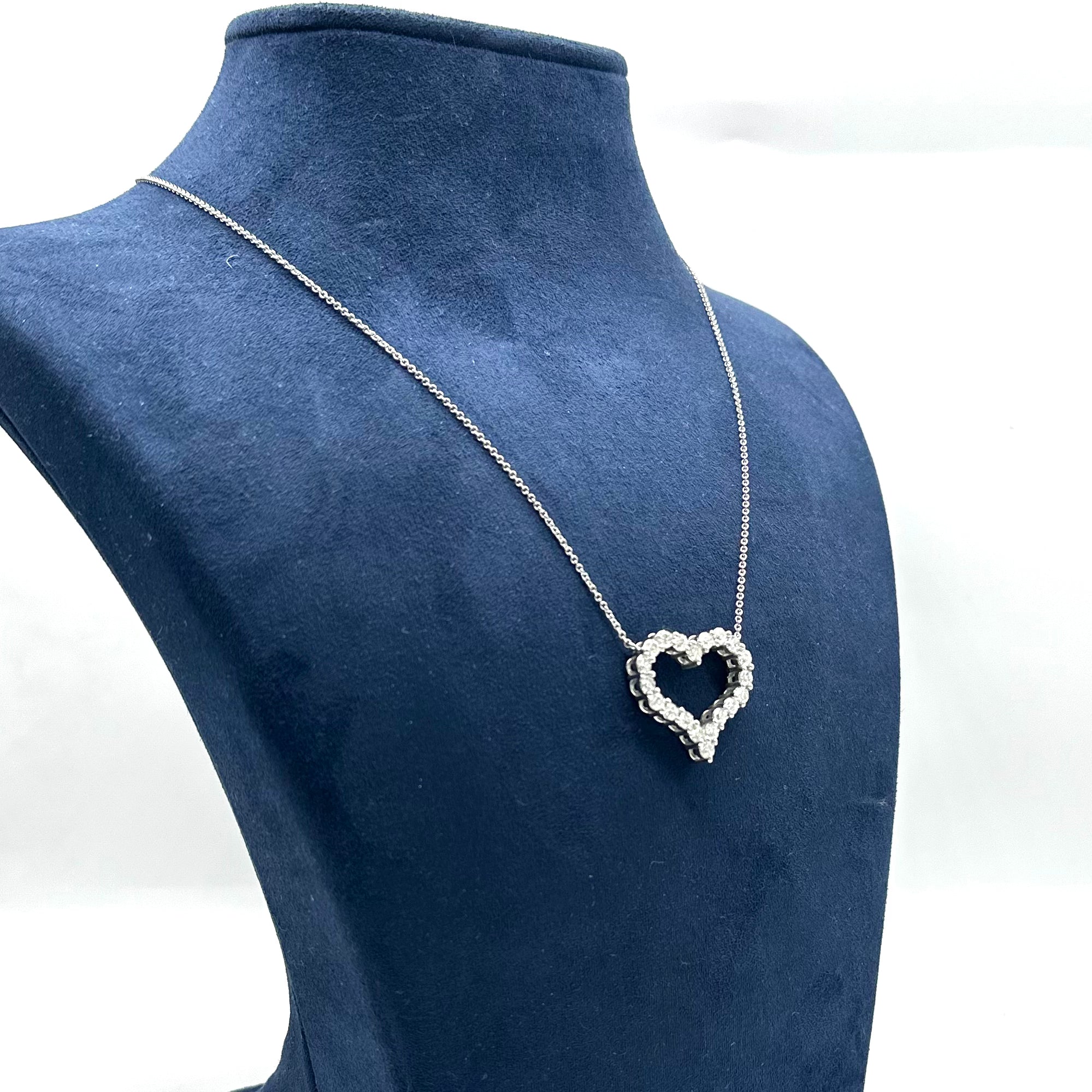 14K White Gold Diamond Heart Pendant Necklace 2.00 CT DP111 ILJJ