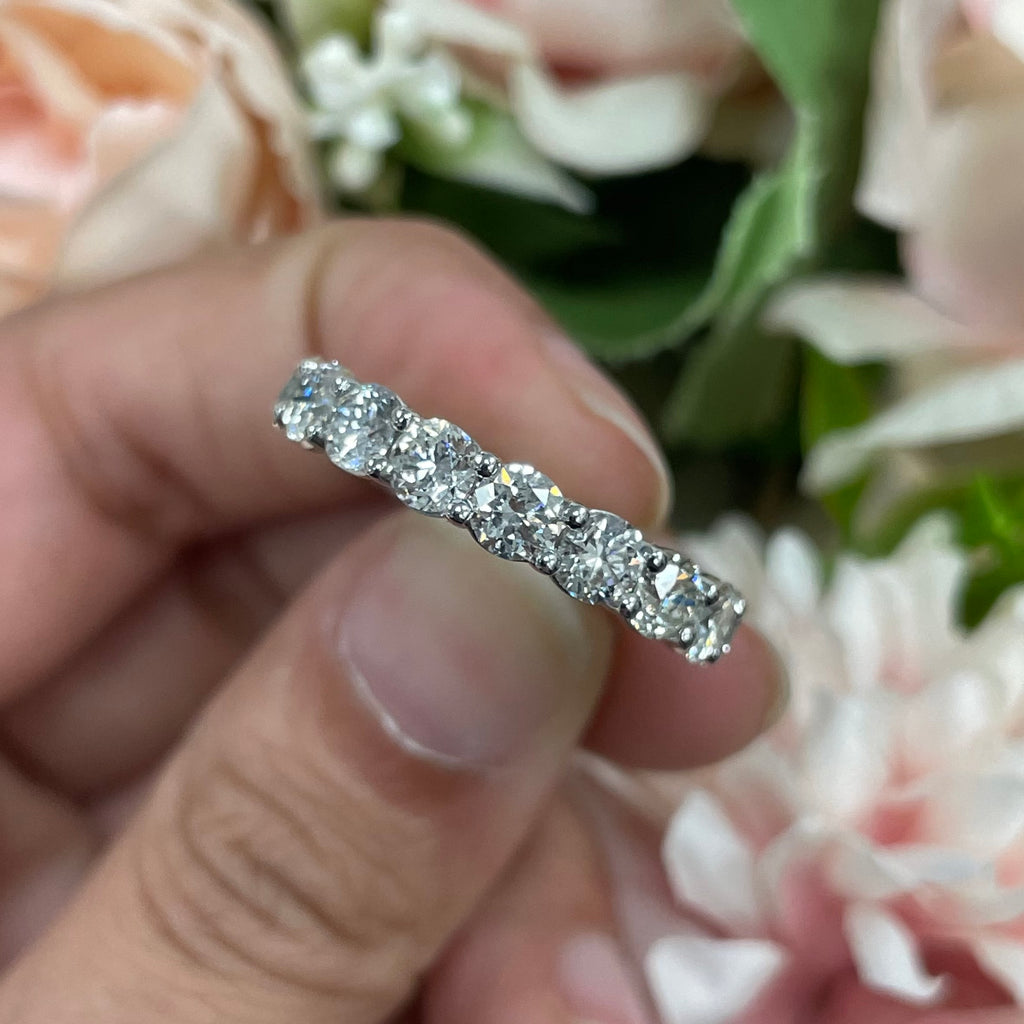 14K White Gold Round Diamond Eternity Band – 4.02CT G-H VS2/SI1 | WB247