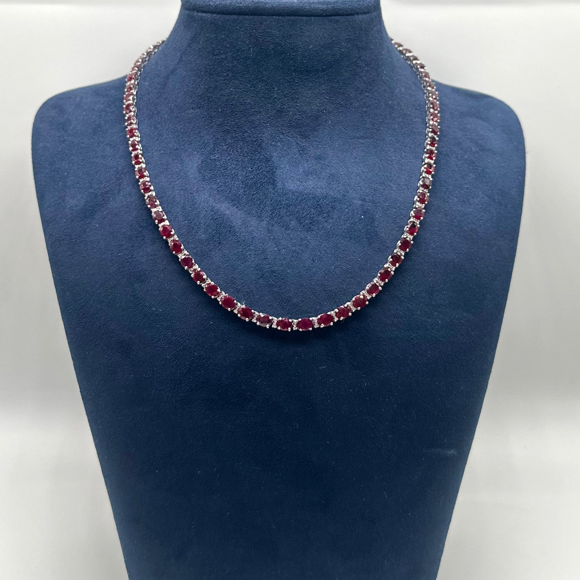 14K White Gold 31.00ct Oval Ruby & 0.55ct Diamond Necklace – 16.5” RDN018 GGTJ