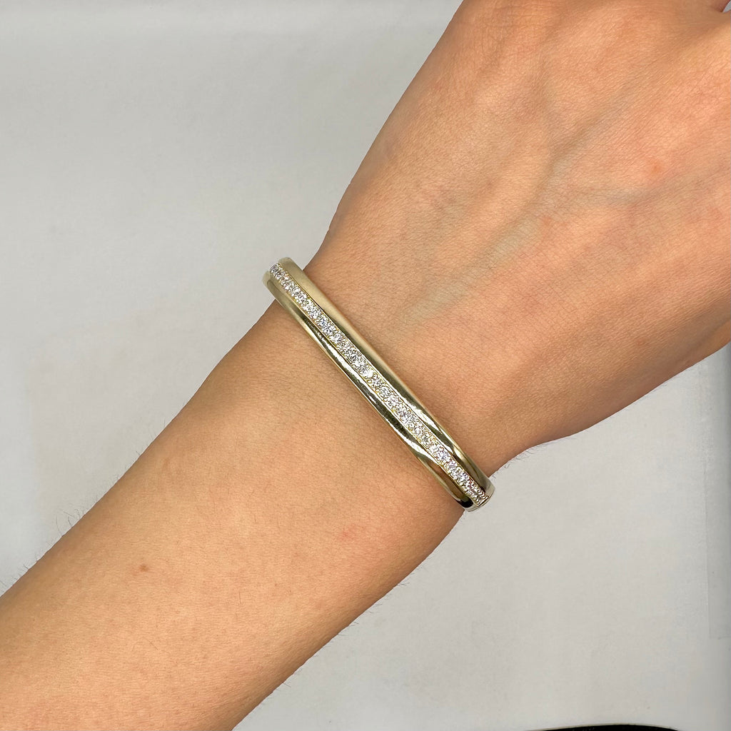 14K Yellow Gold Diamond Bangle Bracelet – 1.38CT Diamonds 6190746-002