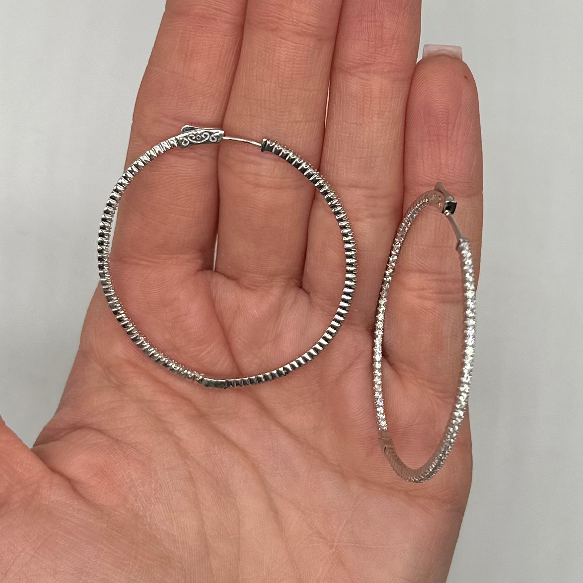 14K White Gold 2.30 Ct Diamond Hoop Earrings