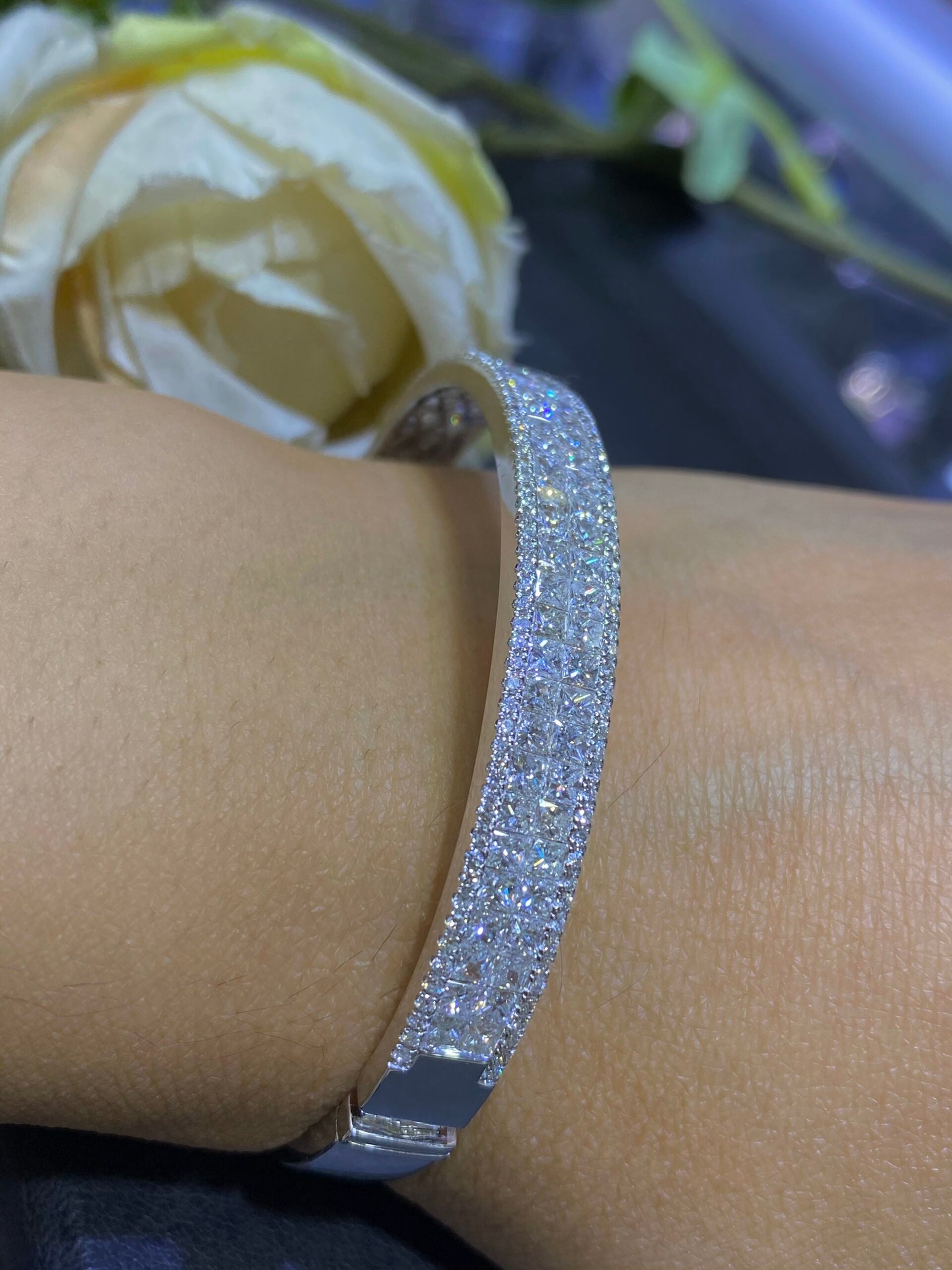 18K White Gold Diamond Bangle Bracelet with 6.55CT Round and Princess Cut Diamonds DBAN014TJJJ