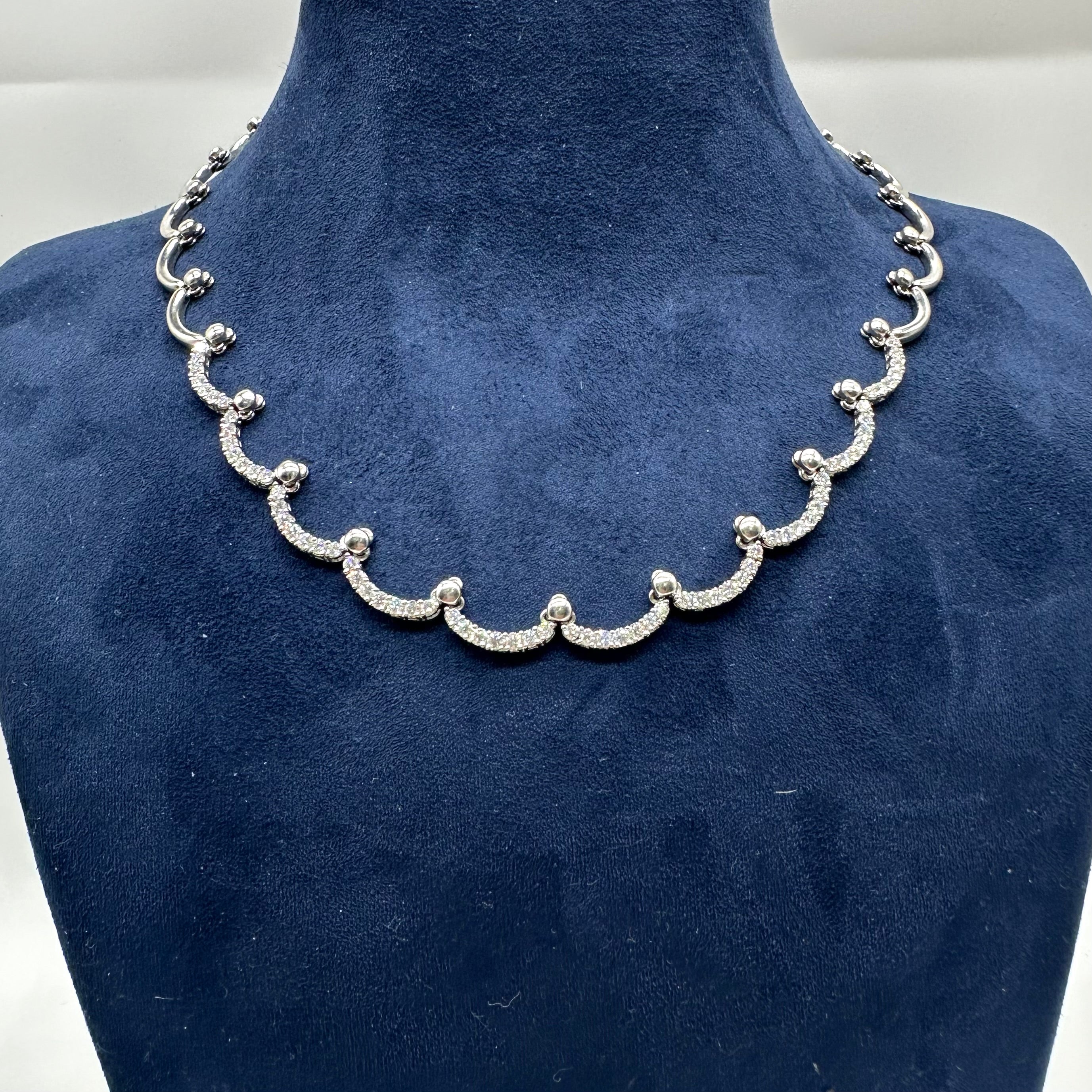 18K White Gold Diamond Necklace – 2.10ct Diamonds DN110 ILTJ