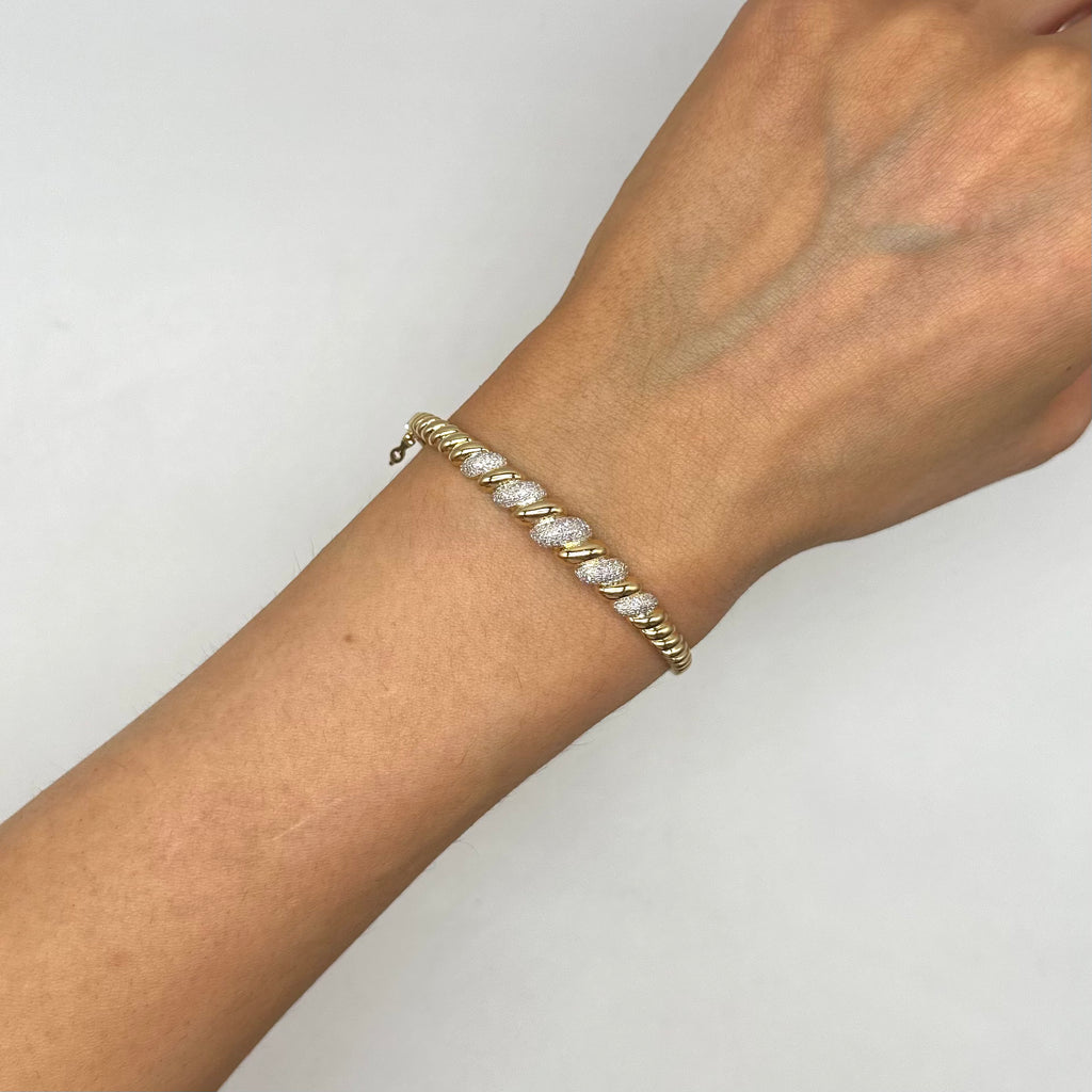 14K Yellow Gold Pavé Diamond Bangle Bracelet – 0.55CT JJG0050-003