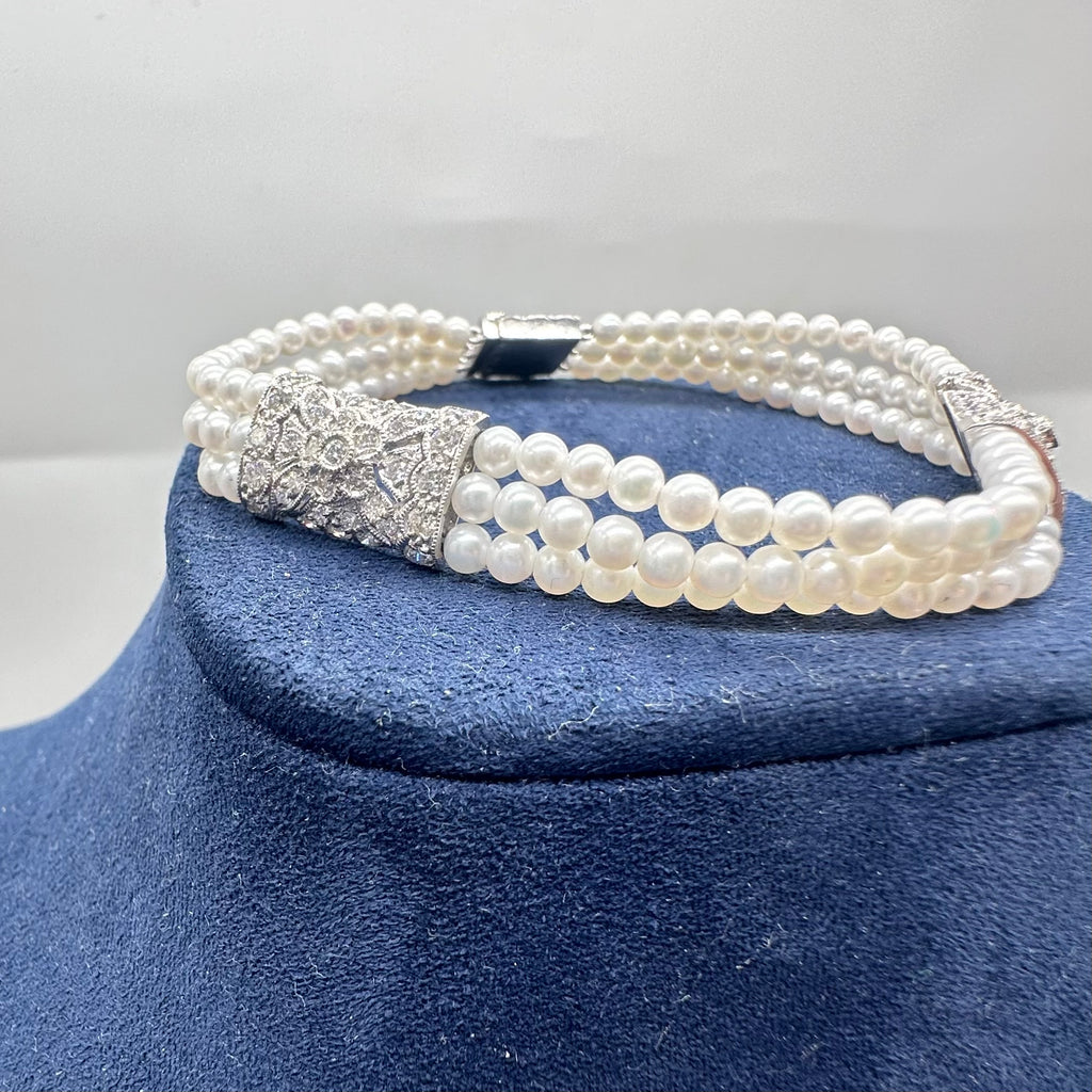 18K White Gold 1.00 Ct Diamond & Pearl Bracelet