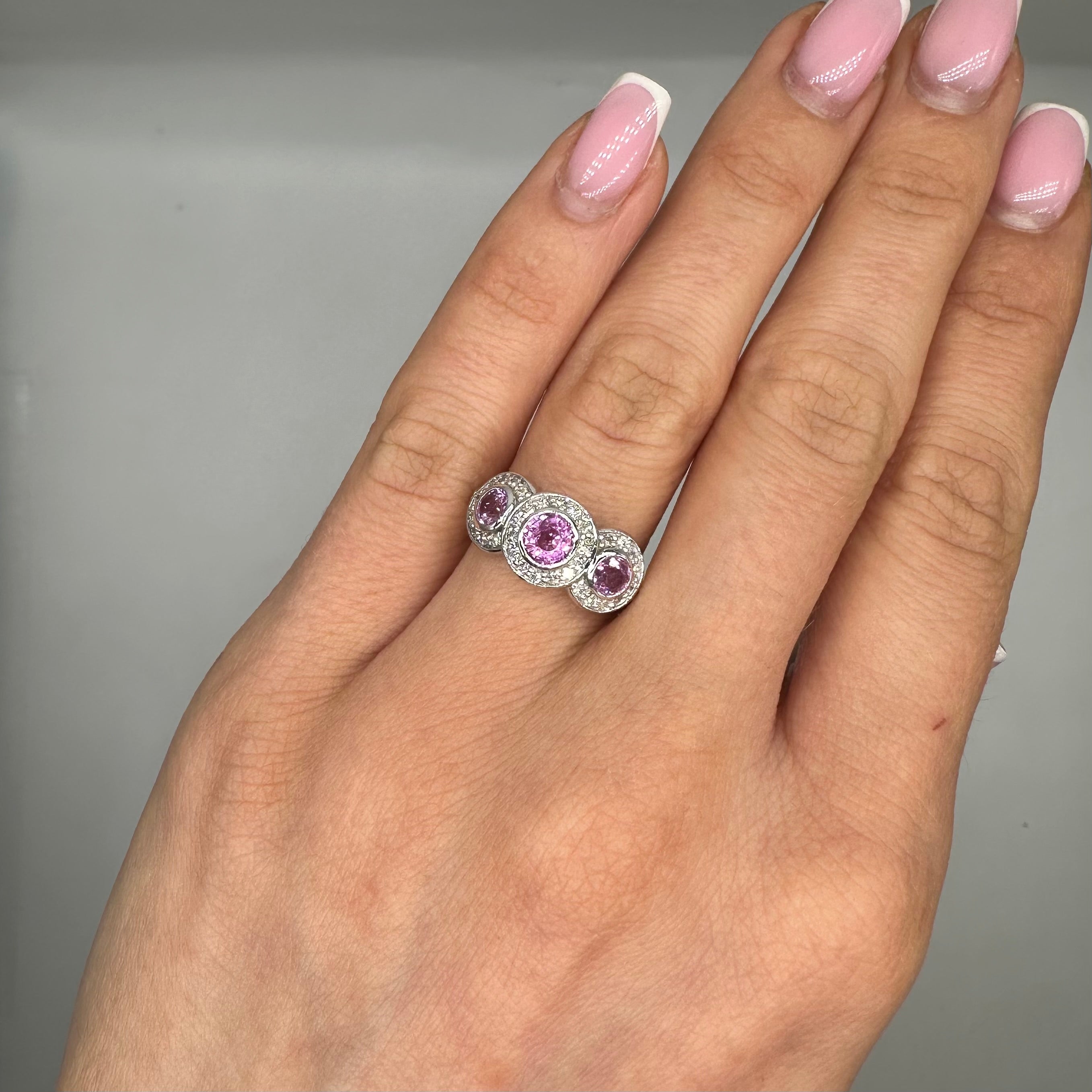 14K White Gold Pink Sapphire & Diamond Ring – 1.00CT Pink Sapphire / 0.40CT Diamonds | SDR045