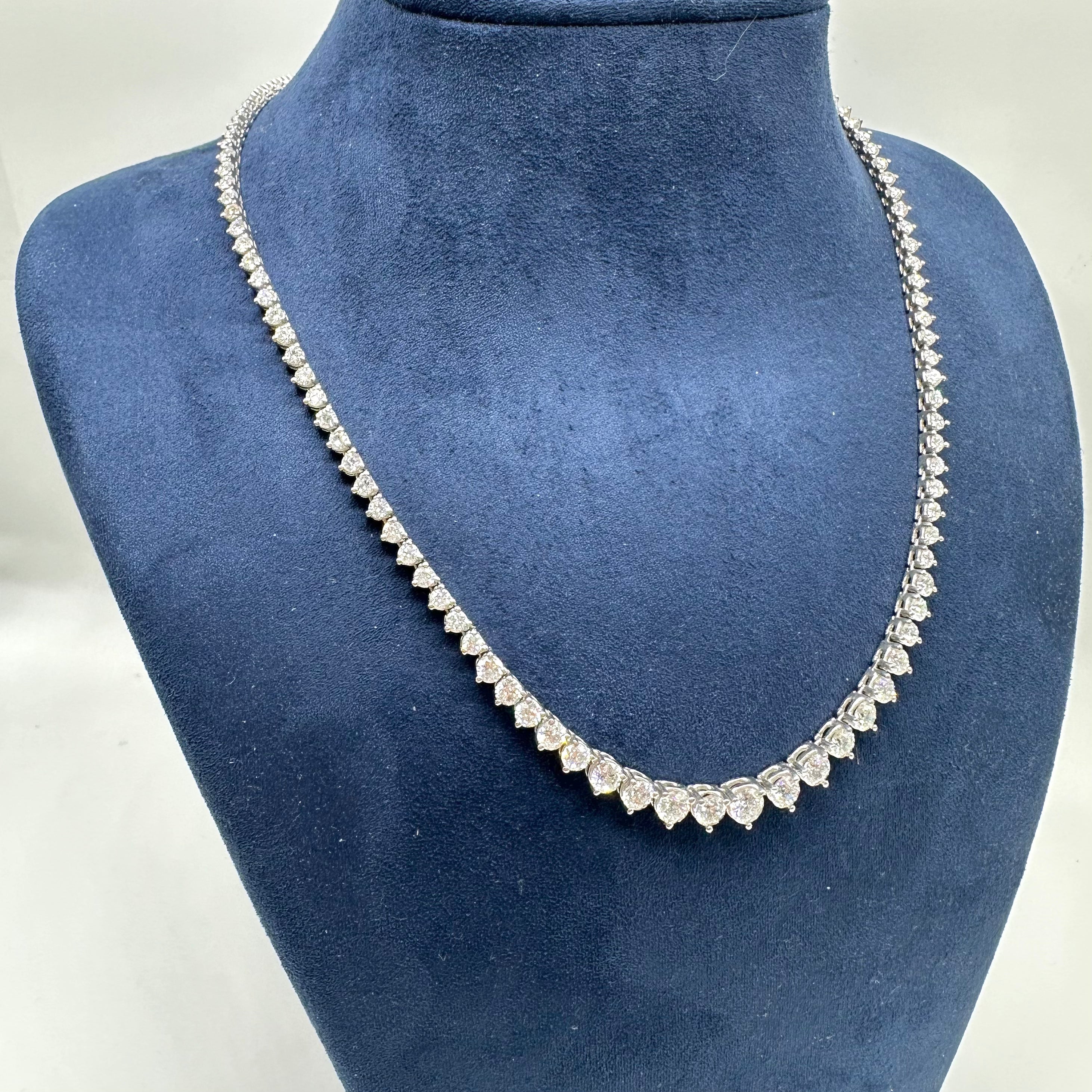 14K White Gold 12.00ct Natural Round Diamond Graduated Tennis Necklace – 17” DN0040 EZTJ