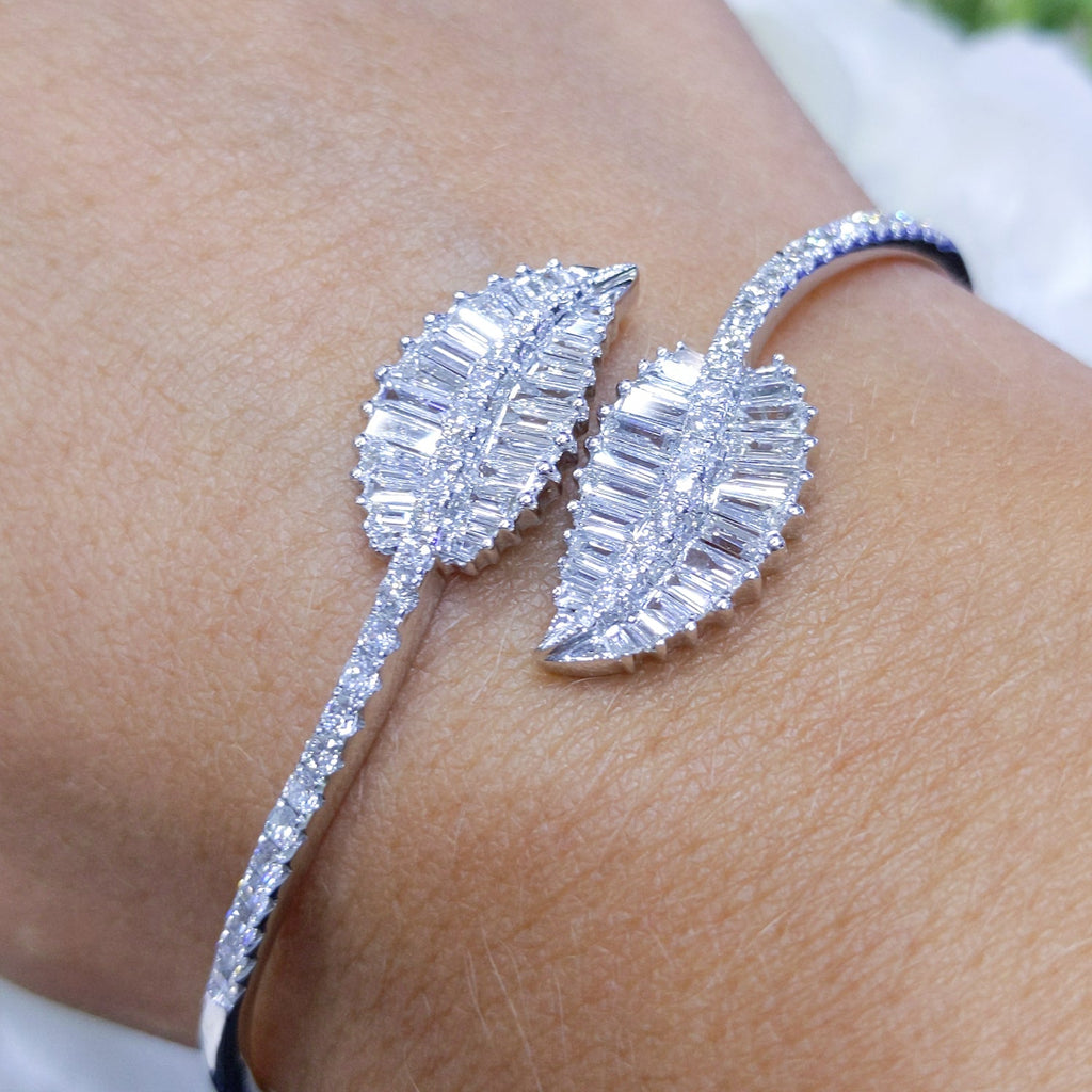 14K White Gold Leaves Diamond Bangle – 2.33CT Total Weight PJB4363-008