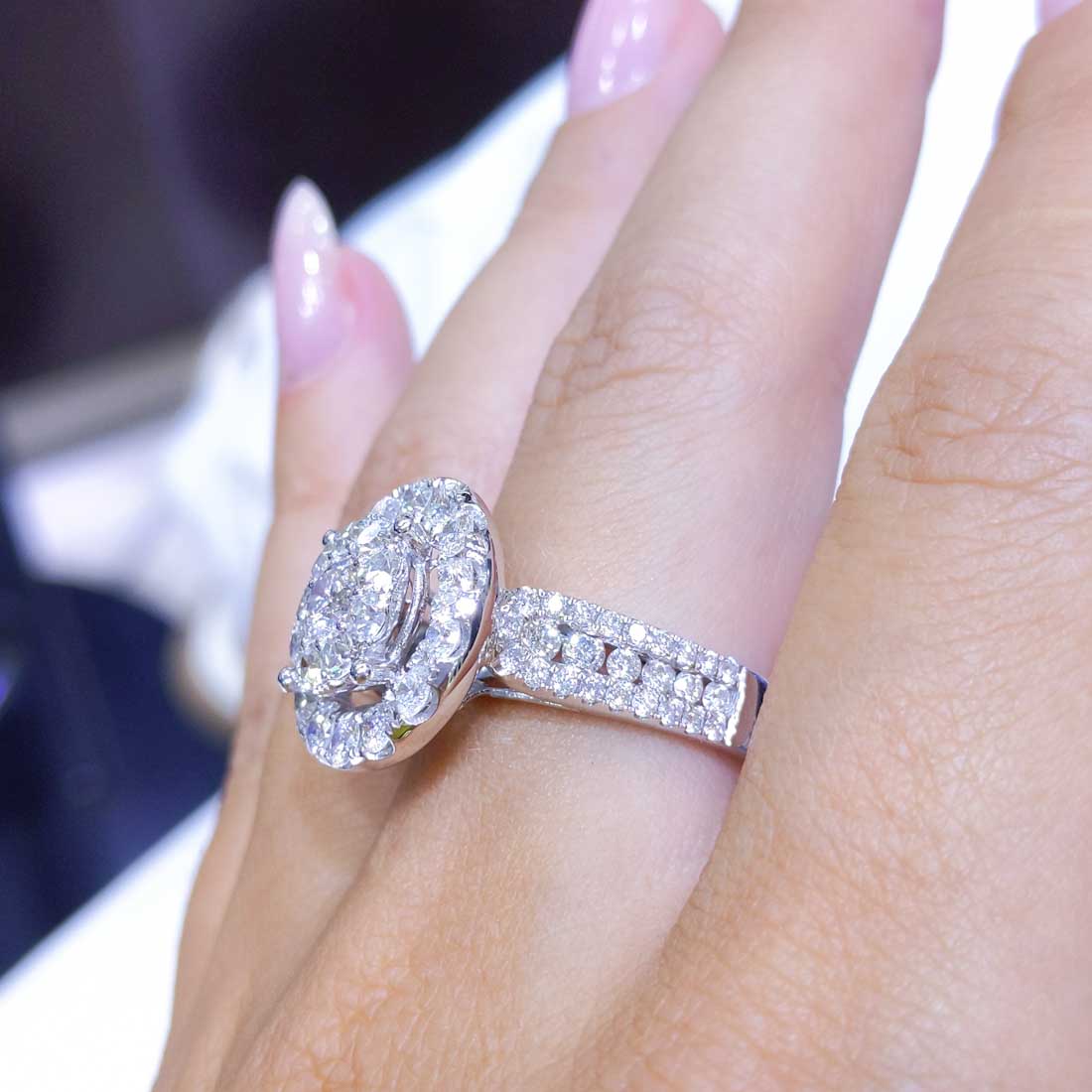 3.00 CT Diamond Statement Ring DR046