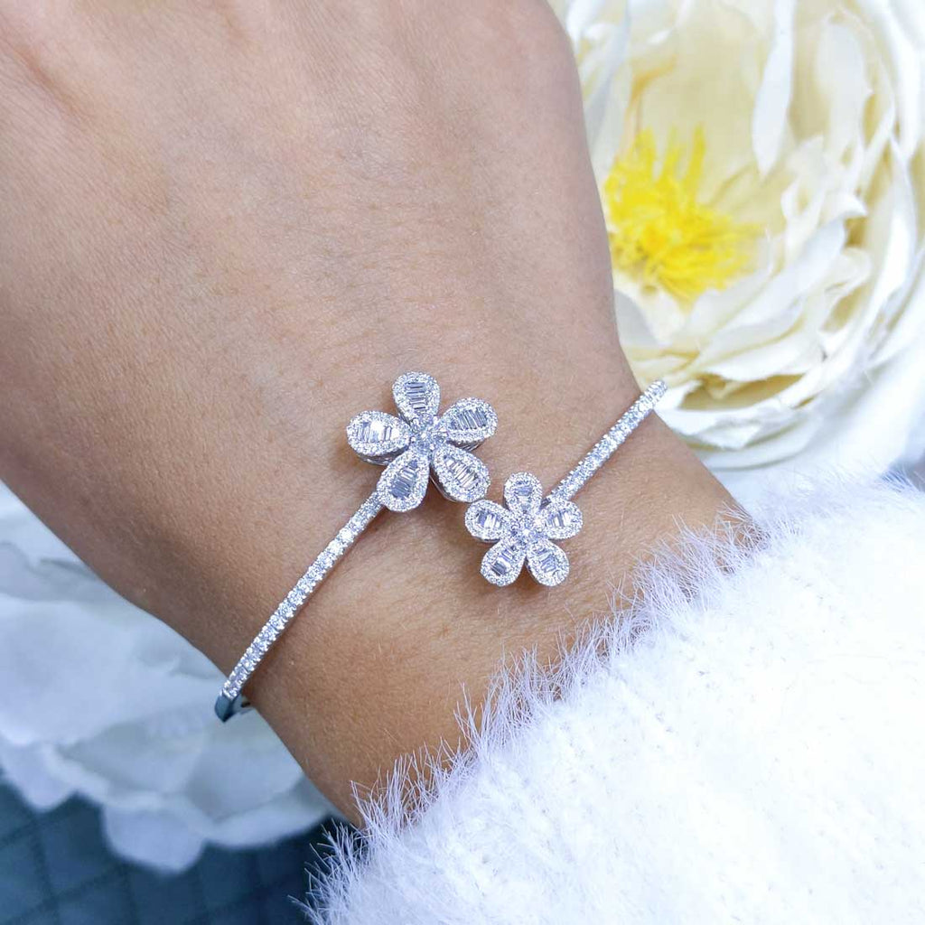 14K White Gold Flower Diamond Bangle – 1.56CT | PJB5062