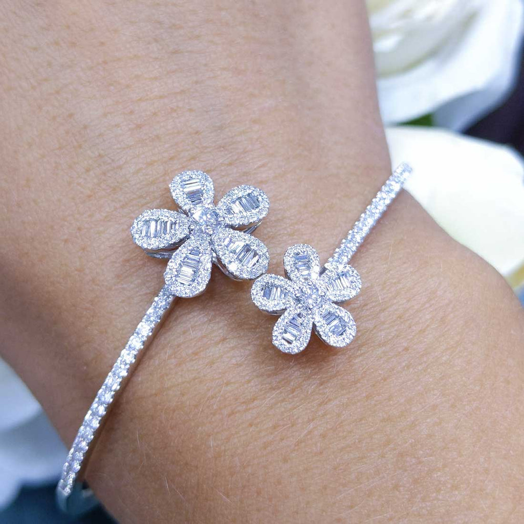 14K White Gold Flower Diamond Bangle – 1.56CT | PJB5062