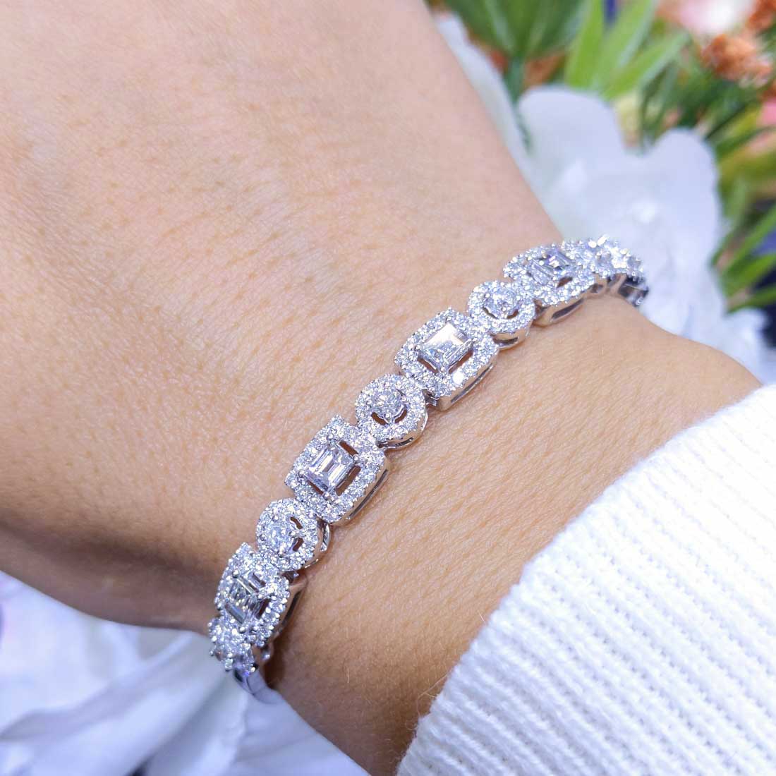 2.97CT Baguette and Round Diamond Bangle in 14K White Gold PJB4927WG