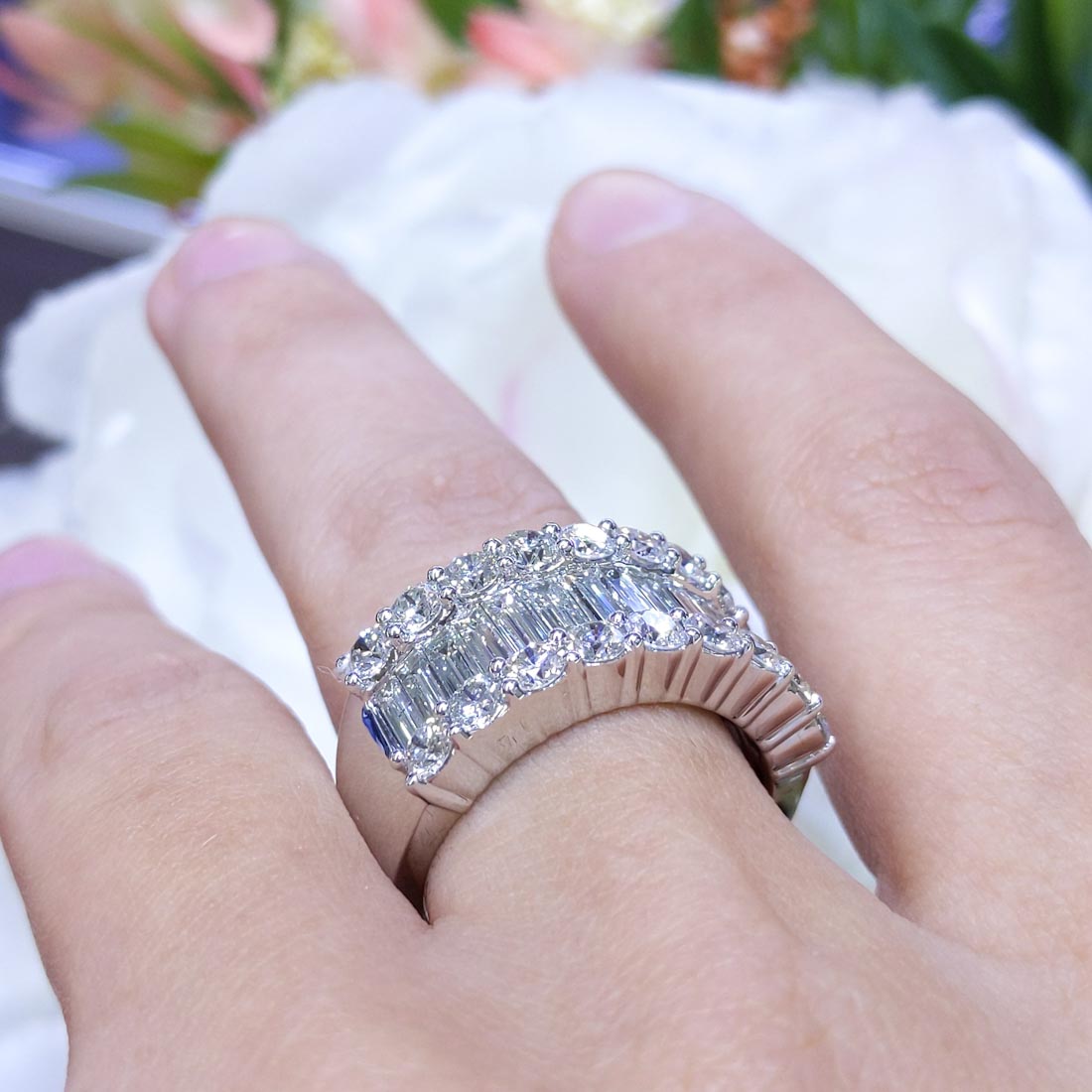 14K White Gold Round & Baguette Diamond Band – 3.58CT H/SI | AAZ985