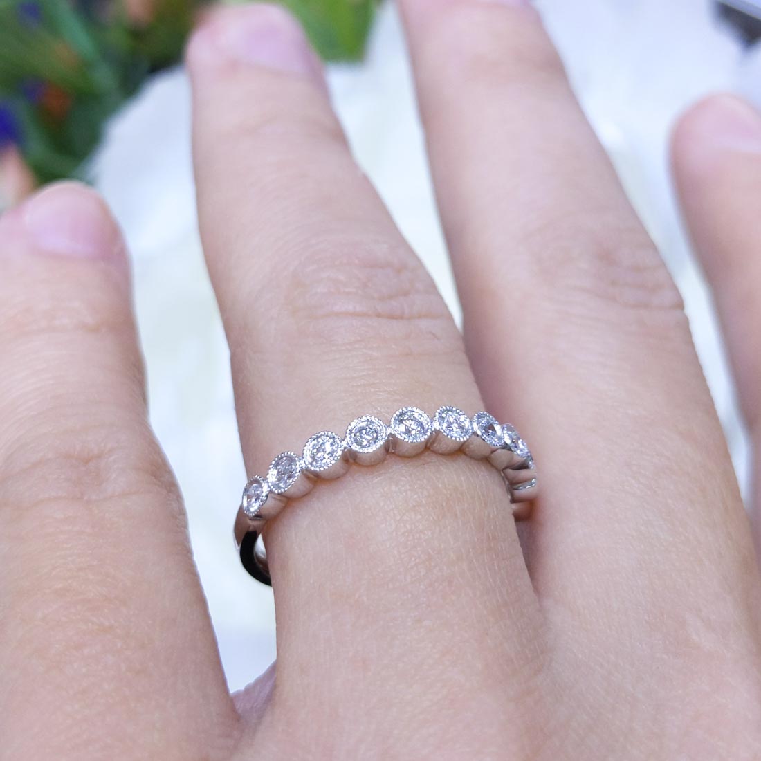18K White Gold Round Diamond Band – 0.25CT | WB437