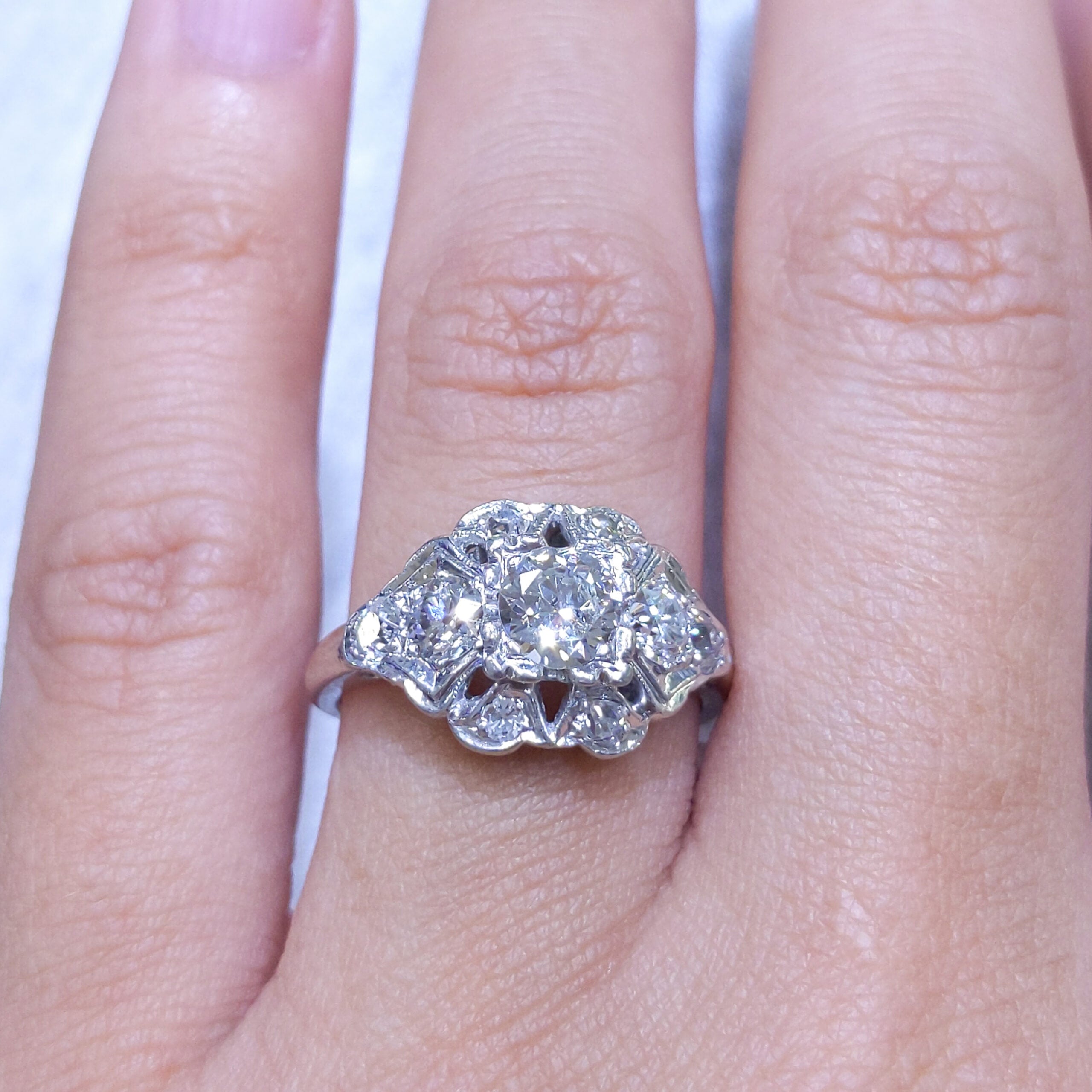 Platinum Round Cut Diamond Statement Ring – 1.20CT G-H/VS2 | DR036